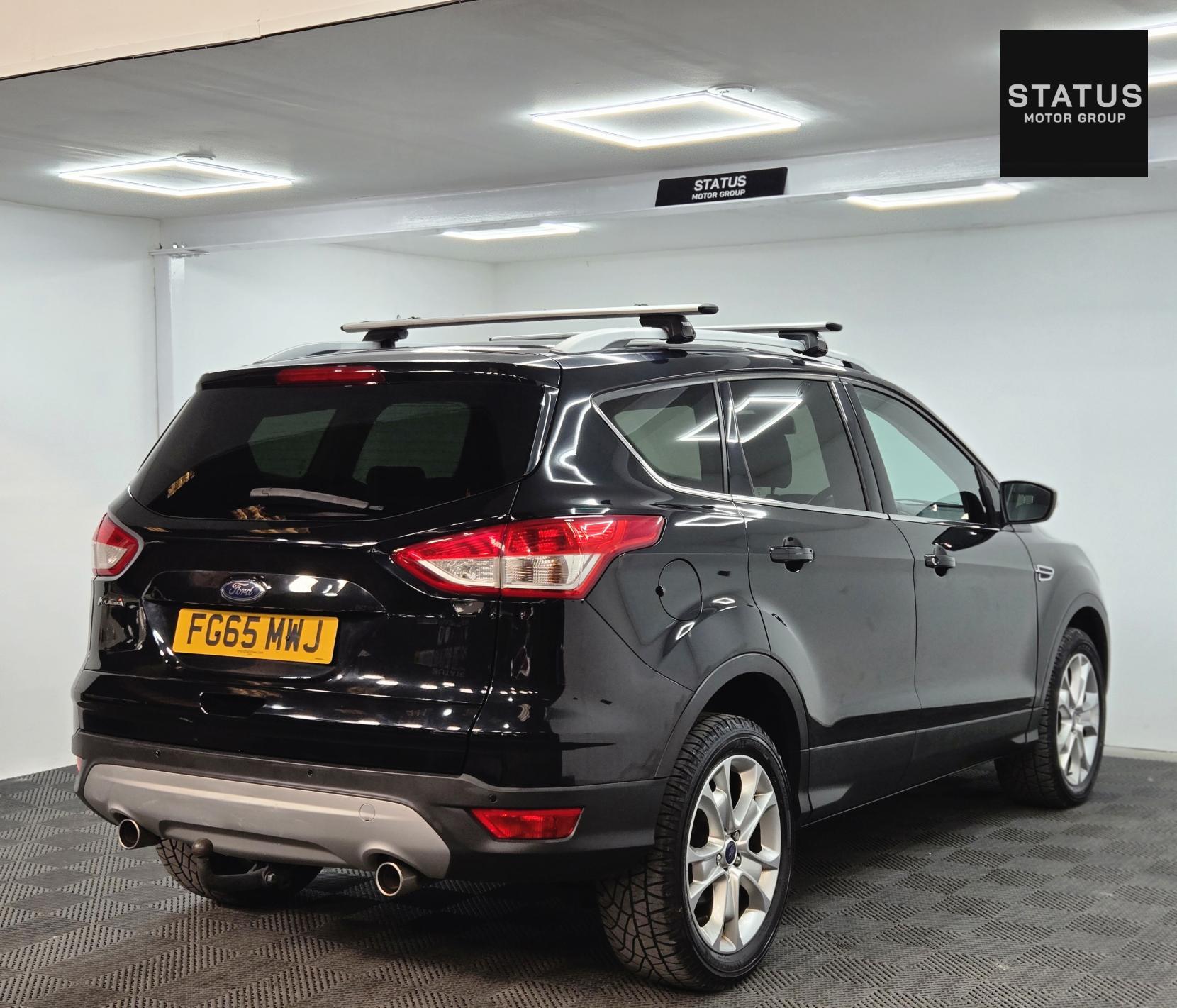 Ford Kuga 2.0 TDCi Titanium SUV 5dr Diesel Powershift AWD Euro 6 (s/s) (180 ps)