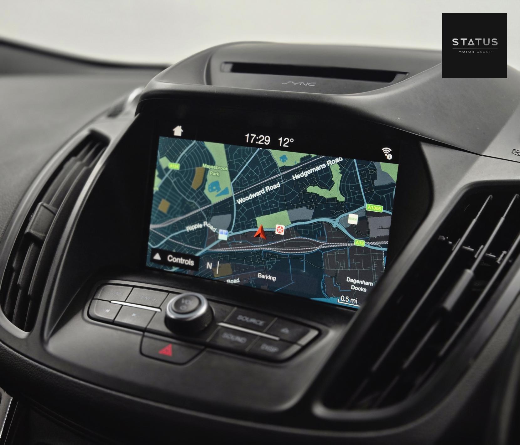 Ford Kuga 1.5T EcoBoost ST-Line SUV 5dr Petrol Auto AWD Euro 6 (s/s) (176 ps)