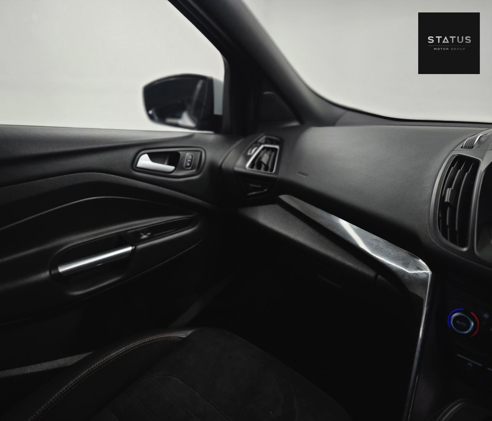 Ford Kuga 1.5T EcoBoost ST-Line SUV 5dr Petrol Auto AWD Euro 6 (s/s) (176 ps)