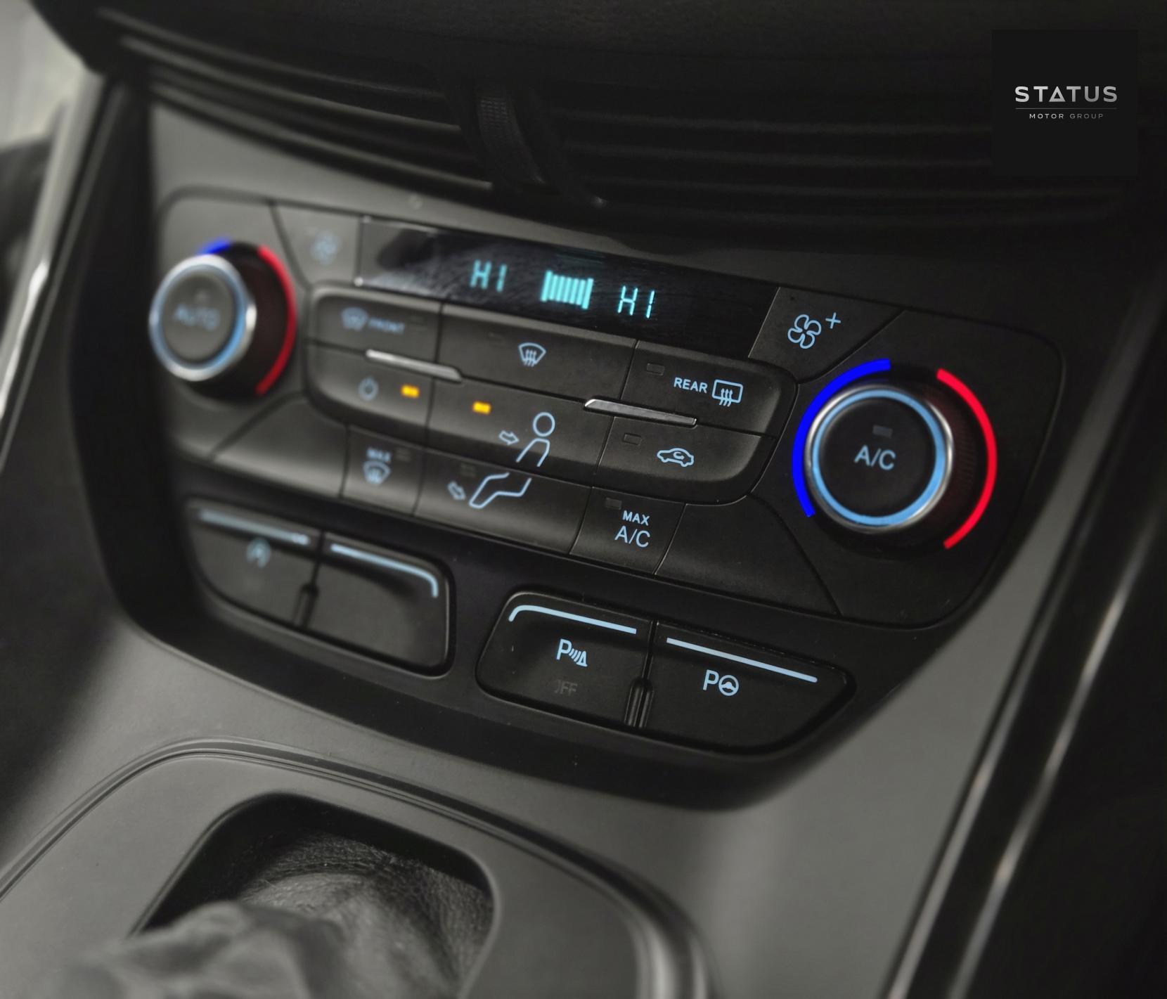 Ford Kuga 1.5T EcoBoost ST-Line SUV 5dr Petrol Auto AWD Euro 6 (s/s) (176 ps)