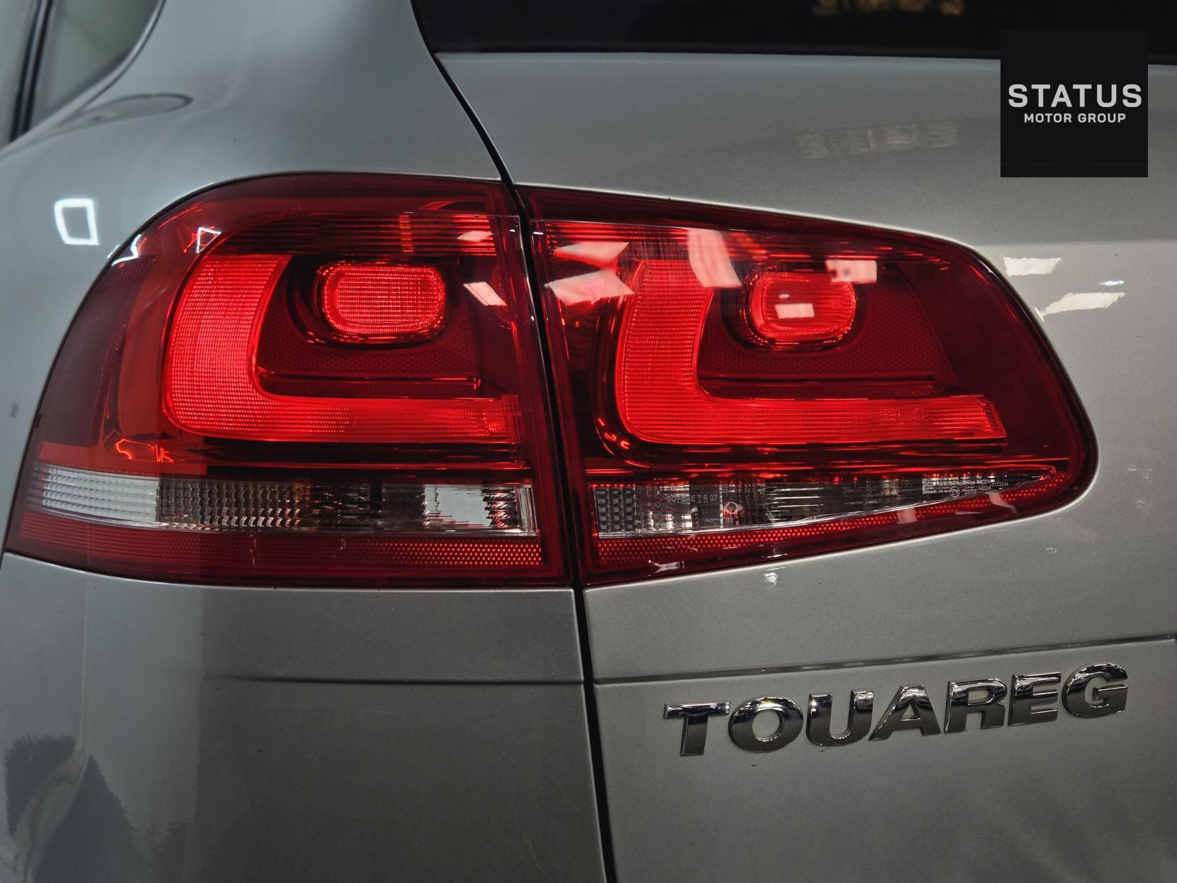 Volkswagen Touareg 3.0 TDI V6 BlueMotion Tech SE SUV 5dr Diesel Tiptronic 4WD Euro 6 (s/s) (204 ps)