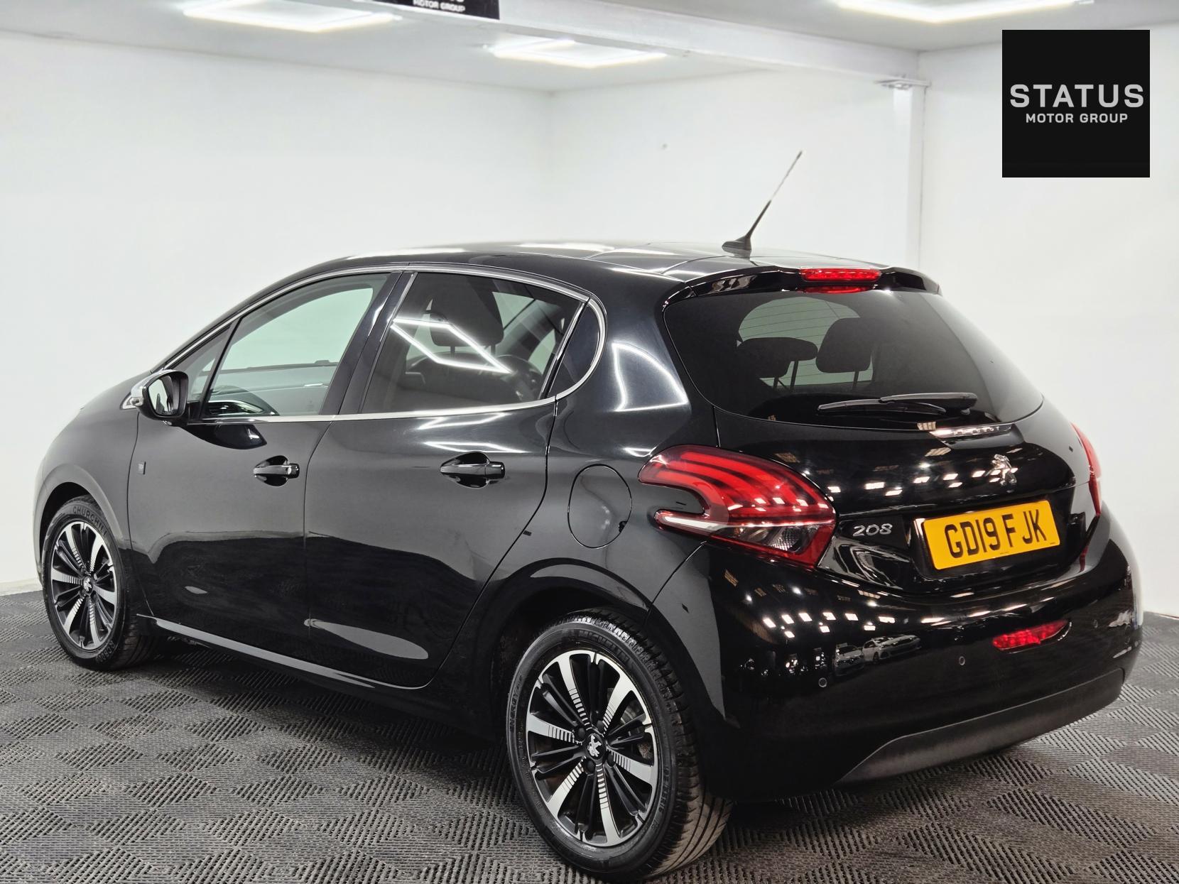 Peugeot 208 1.2 PureTech Tech Edition Hatchback 5dr Petrol EAT Euro 6 (s/s) (110 ps)