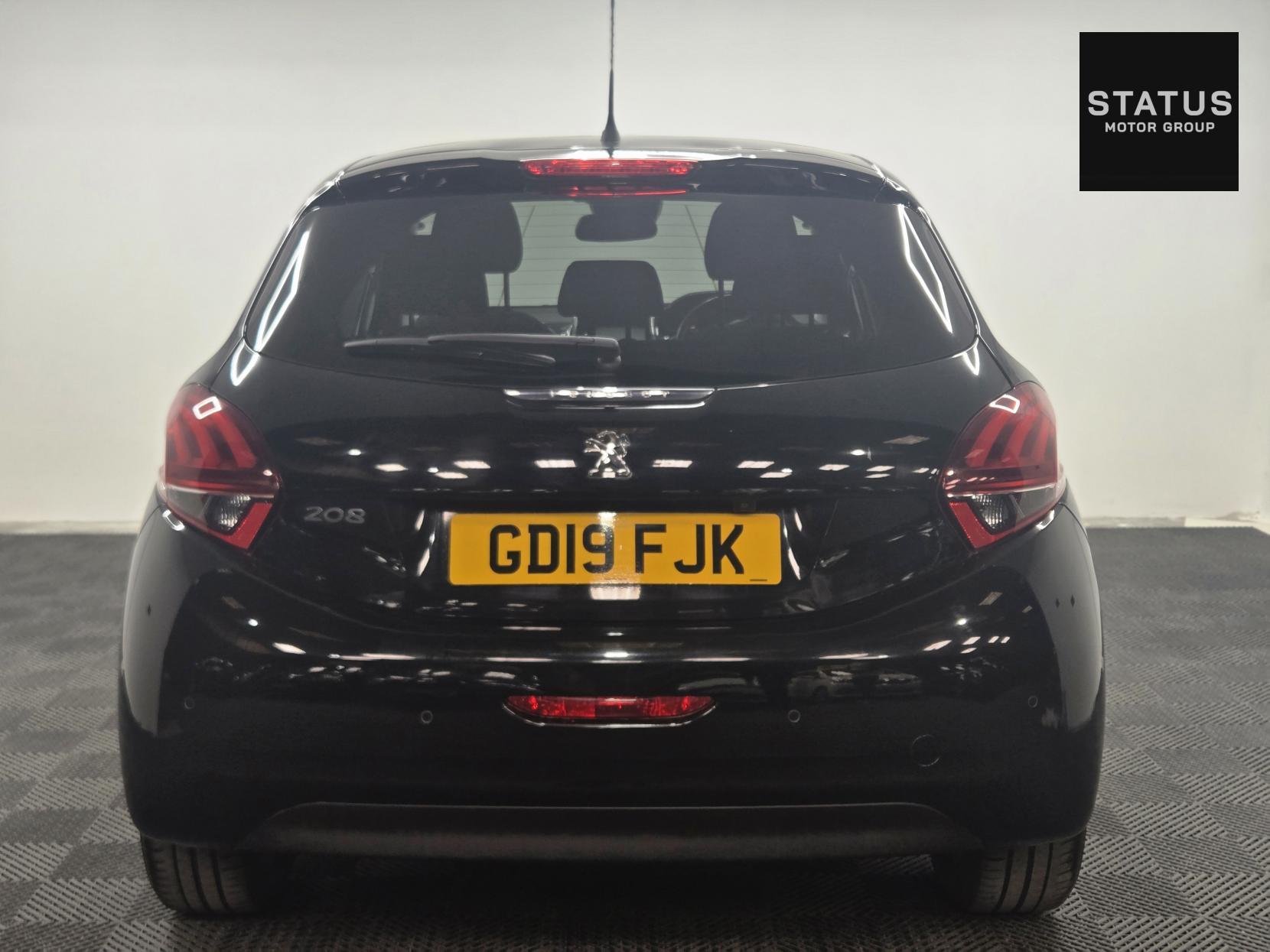 Peugeot 208 1.2 PureTech Tech Edition Hatchback 5dr Petrol EAT Euro 6 (s/s) (110 ps)