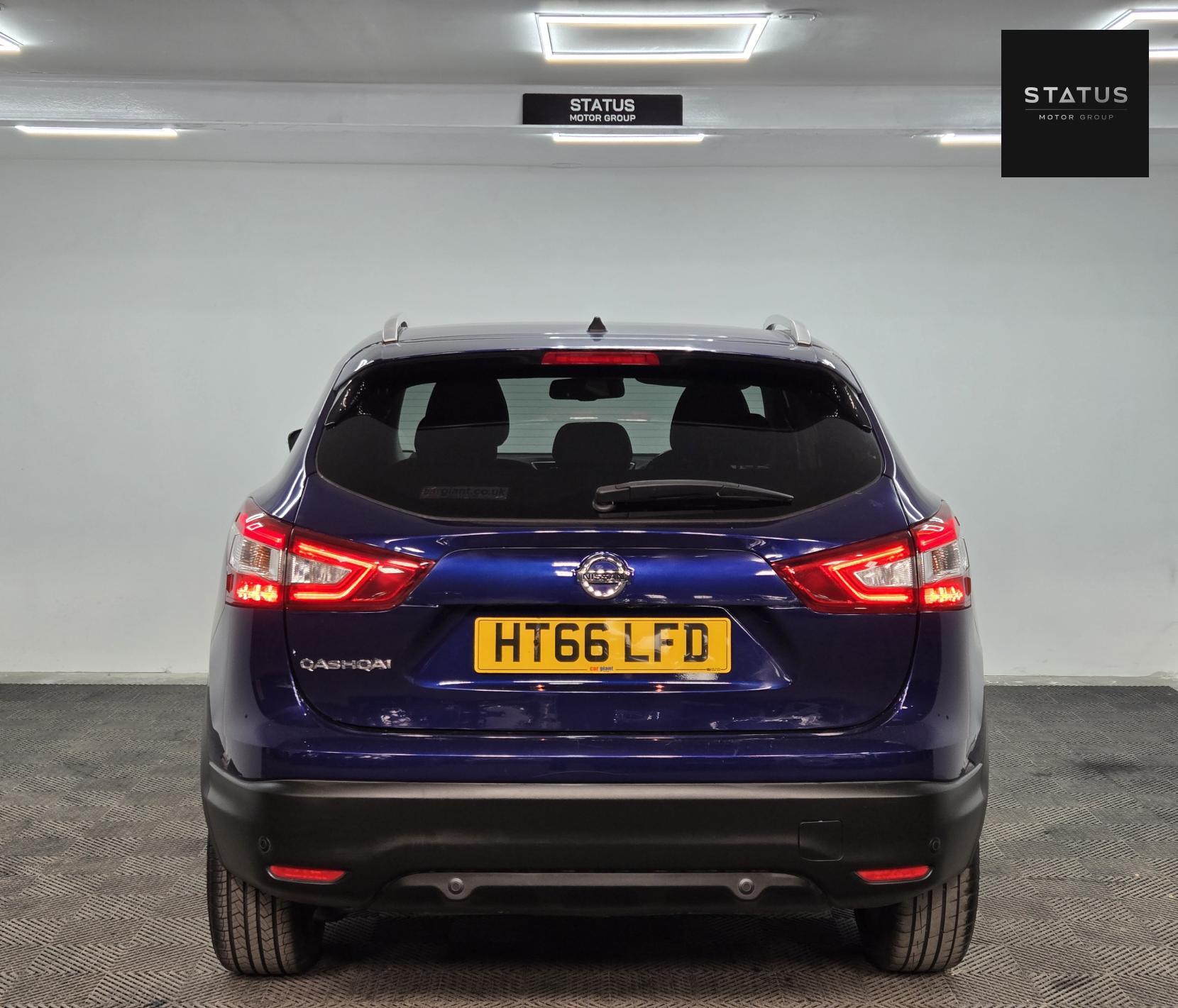 Nissan Qashqai 1.2 DIG-T N-Connecta SUV 5dr Petrol Manual 2WD Euro 6 (s/s) (115 ps)