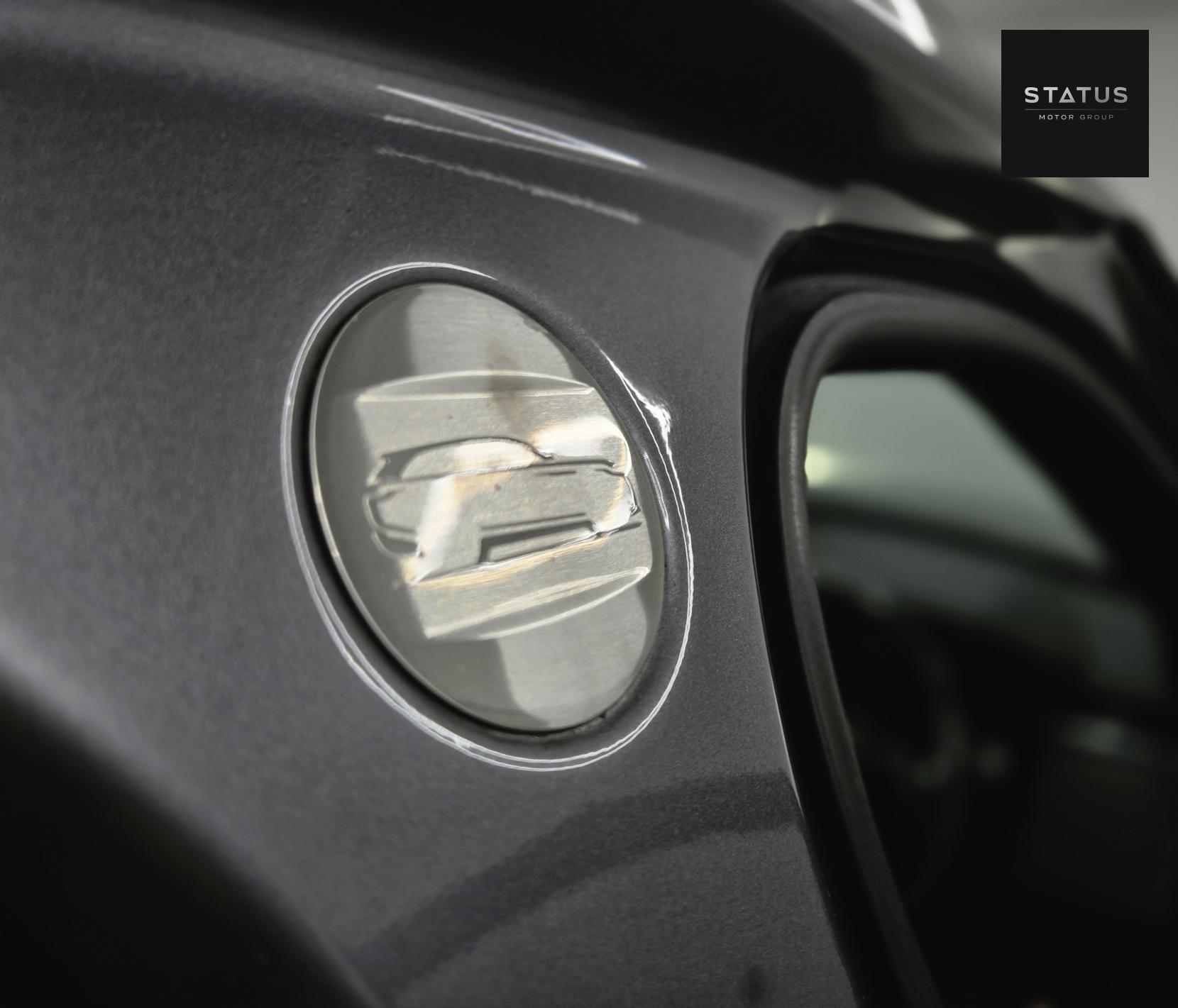 Land Rover Range Rover Velar 2.0 D180 R-Dynamic SE SUV 5dr Diesel Auto 4WD Euro 6 (s/s) (180 ps)