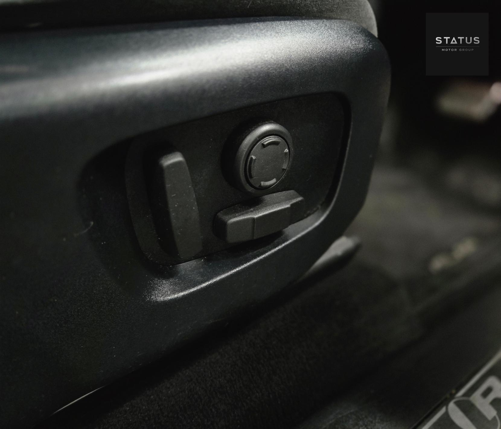 Land Rover Range Rover Velar 2.0 D180 R-Dynamic SE SUV 5dr Diesel Auto 4WD Euro 6 (s/s) (180 ps)