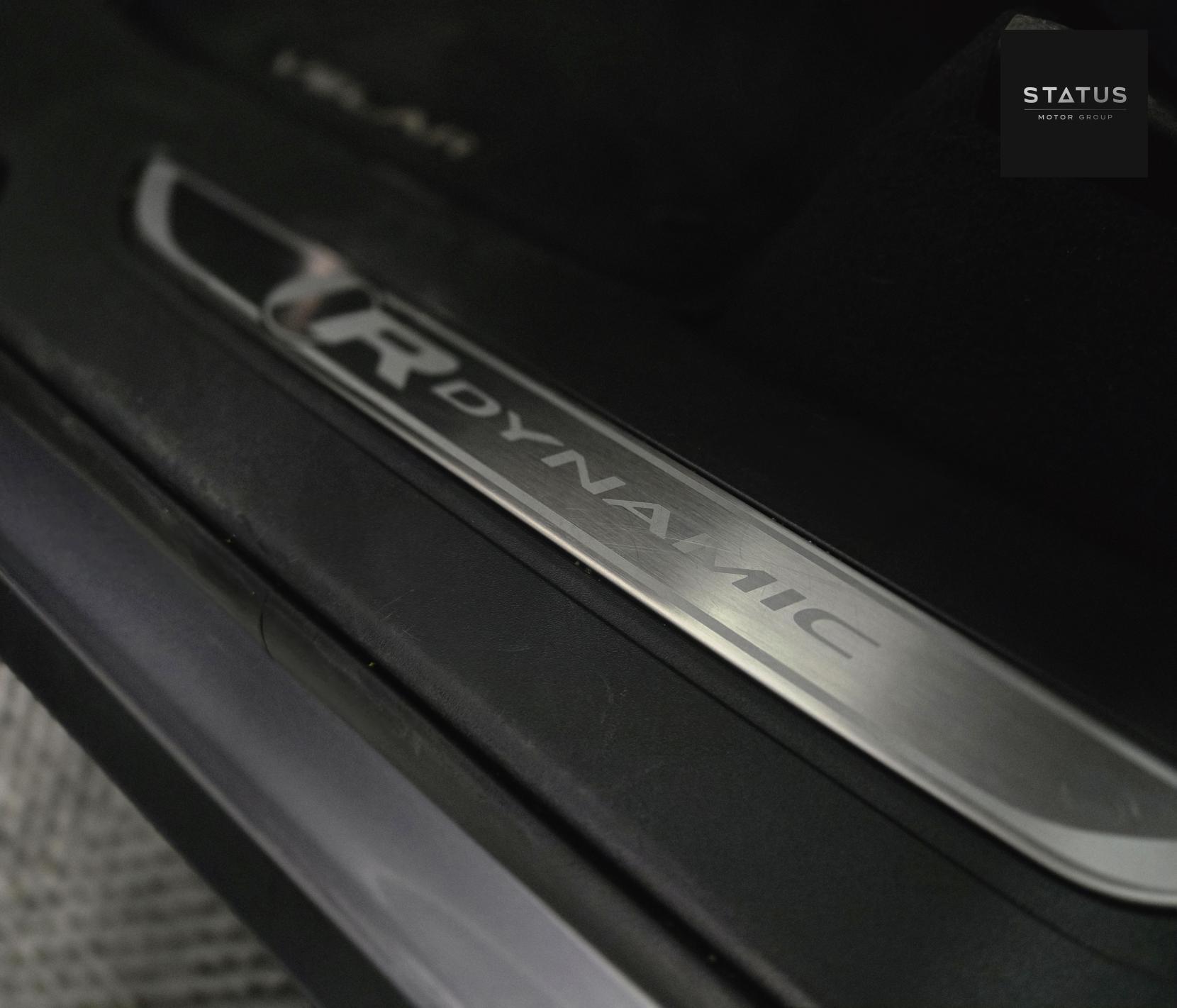 Land Rover Range Rover Velar 2.0 D180 R-Dynamic SE SUV 5dr Diesel Auto 4WD Euro 6 (s/s) (180 ps)