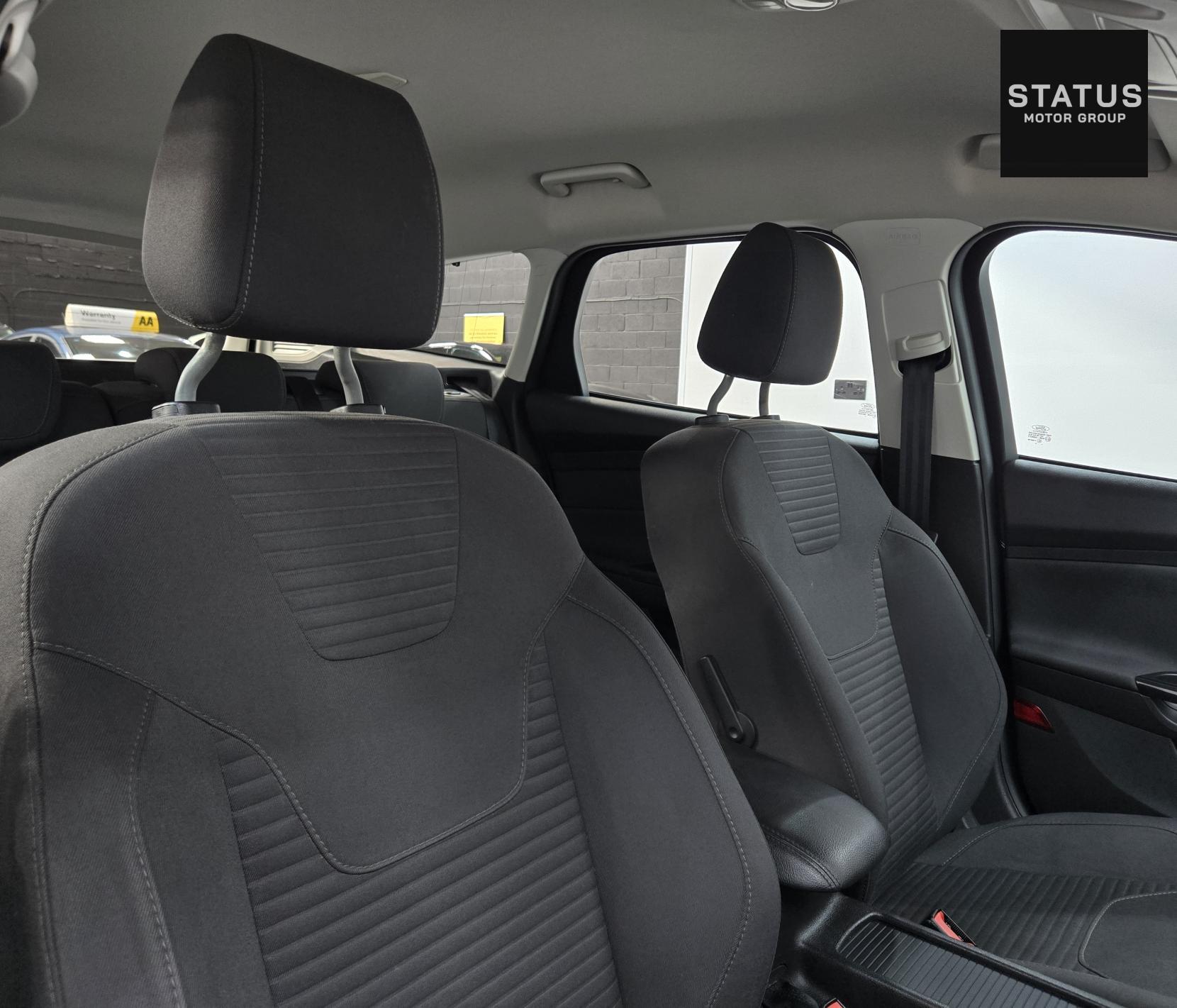 Ford Focus 1.0T EcoBoost Titanium Estate 5dr Petrol Auto Euro 6 (s/s) (125 ps)