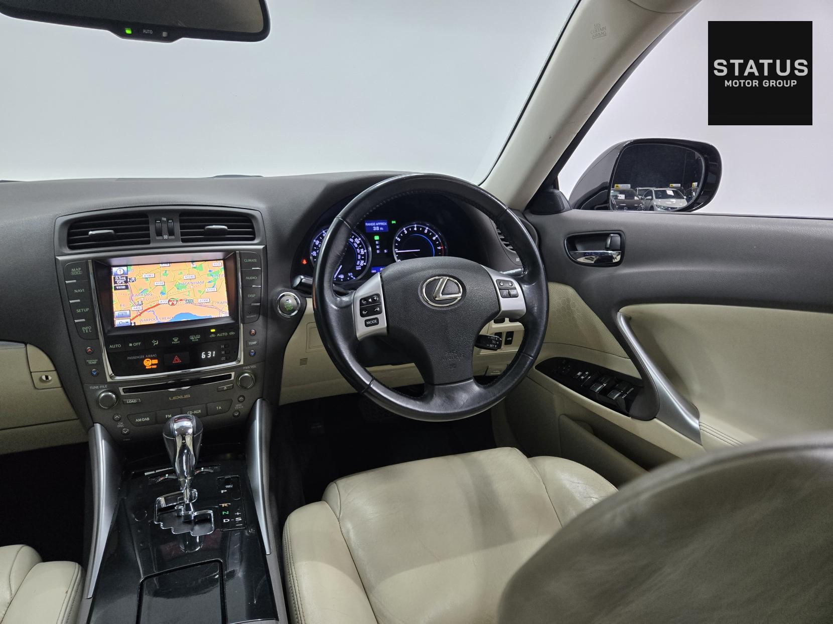 Lexus IS 2.5 250 V6 Advance Saloon 4dr Petrol Auto Euro 5 (208 ps)