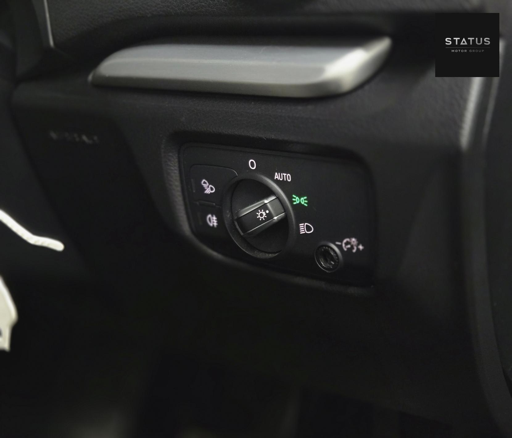 Audi A3 1.5 TFSI CoD S line Saloon 4dr Petrol S Tronic Euro 6 (s/s) (150 ps)