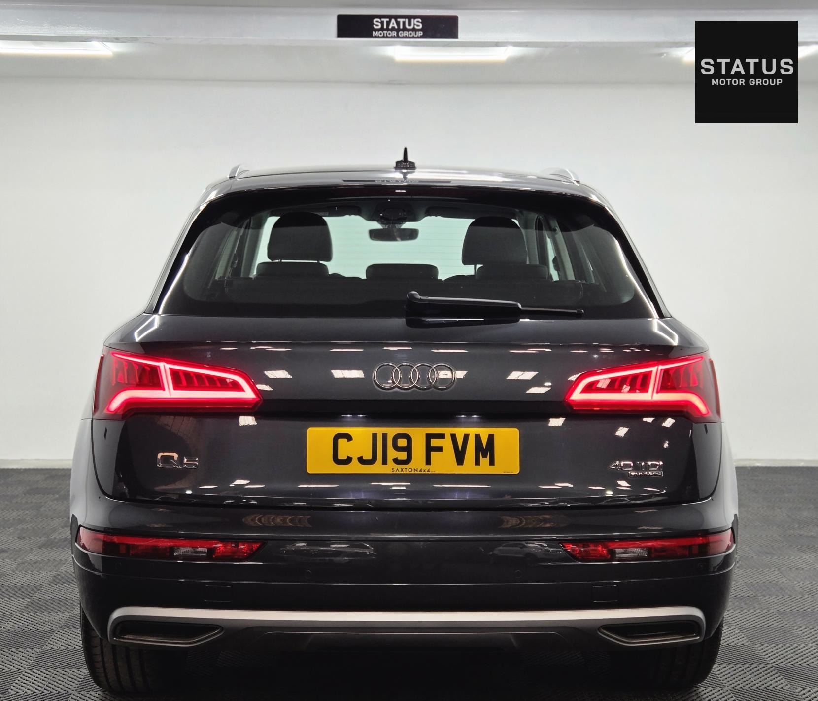 Audi Q5 2.0 TDI 40 Sport SUV 5dr Diesel S Tronic quattro Euro 6 (s/s) (190 ps)