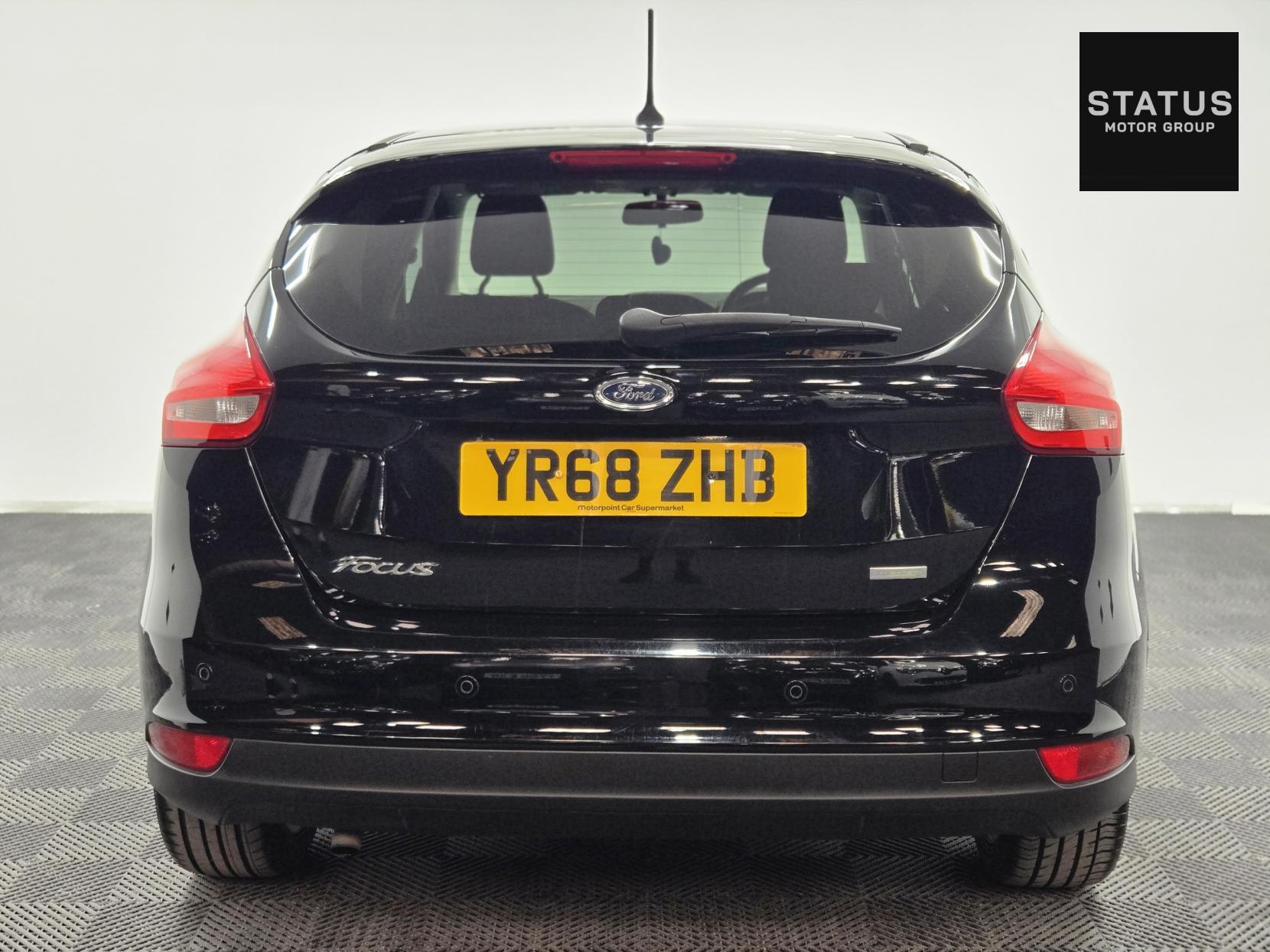 Ford Focus 1.0T EcoBoost Zetec Edition Hatchback 5dr Petrol Manual Euro 6 (s/s) (125 ps)
