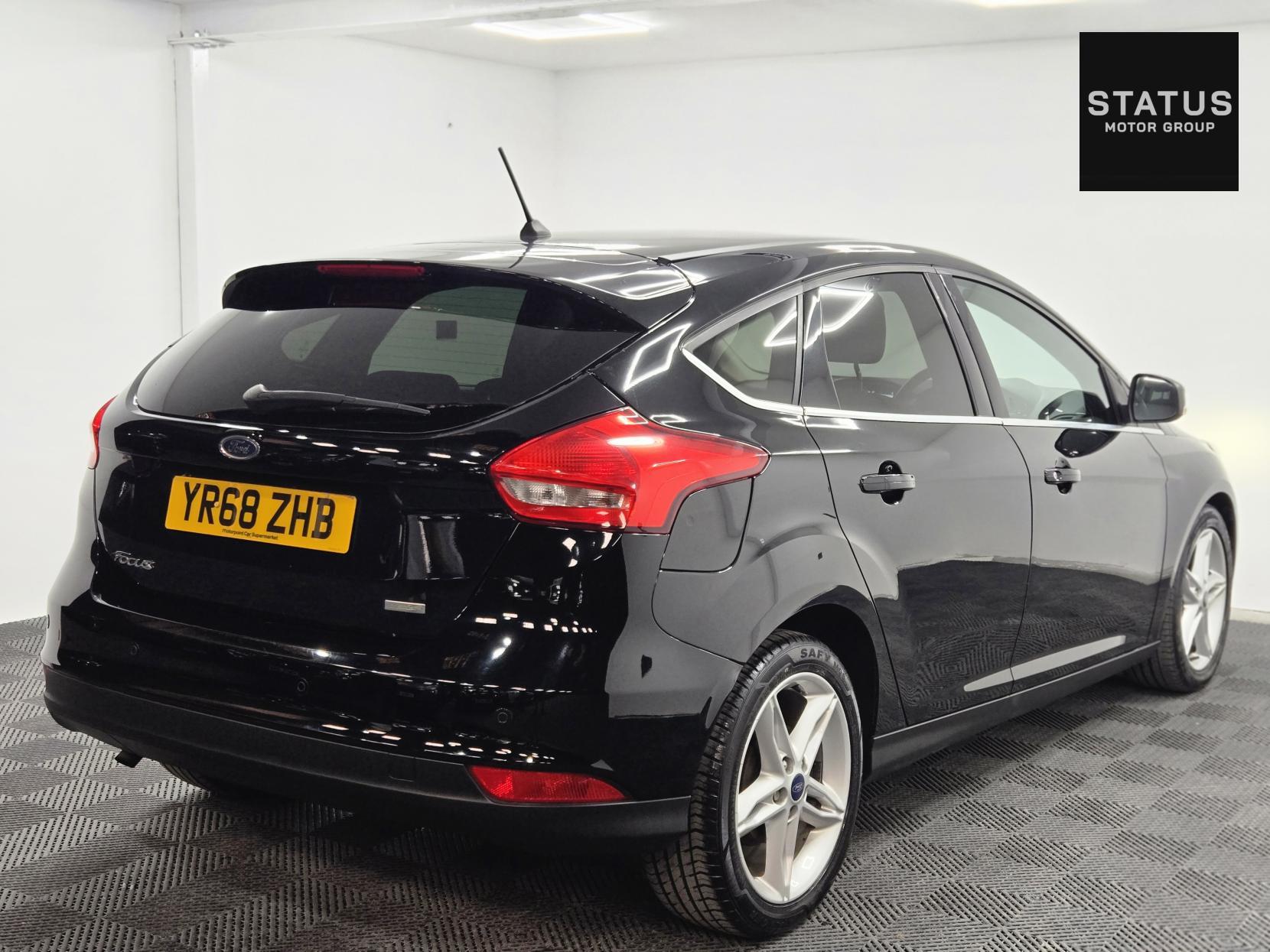 Ford Focus 1.0T EcoBoost Zetec Edition Hatchback 5dr Petrol Manual Euro 6 (s/s) (125 ps)