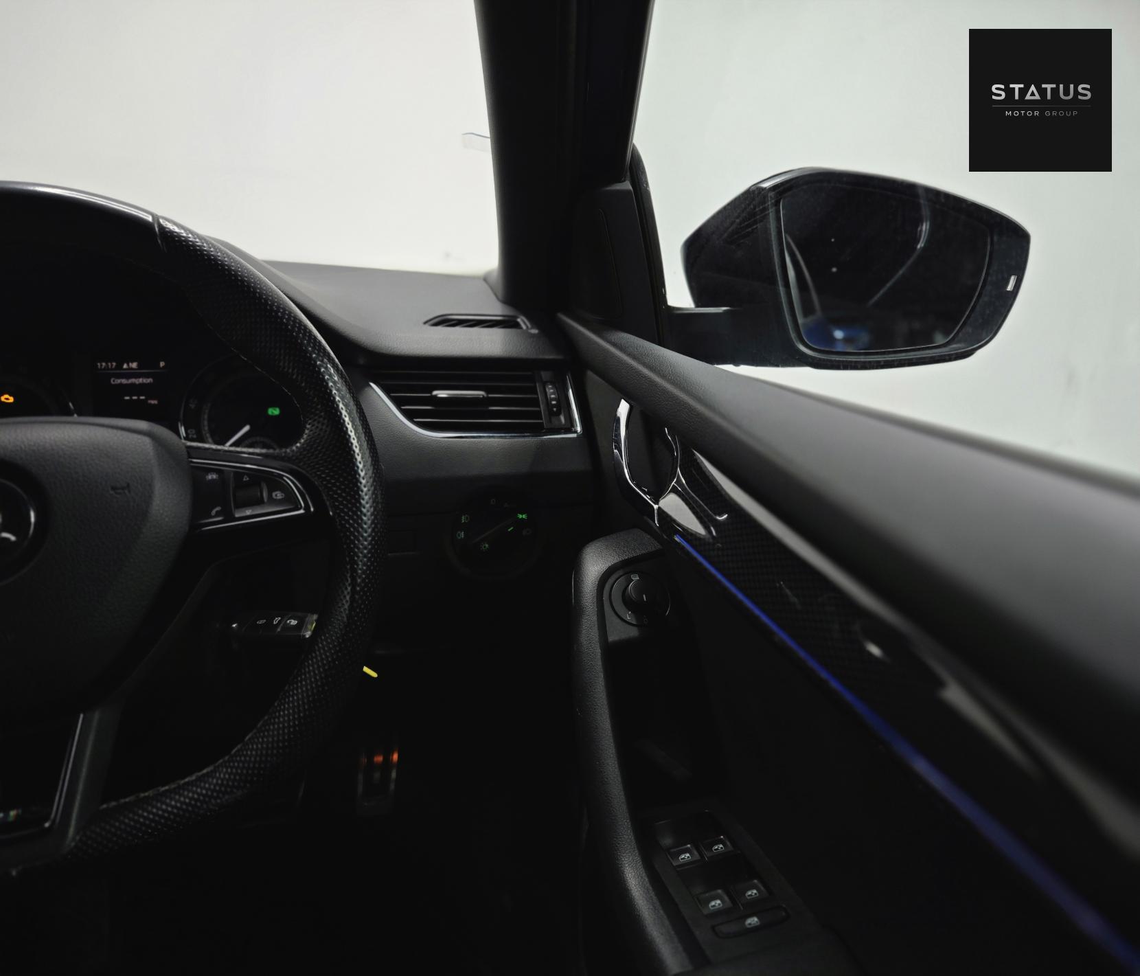 Skoda Octavia 2.0 TDI vRS Estate 5dr Diesel DSG 7Spd Euro 6 (s/s) (184 ps)