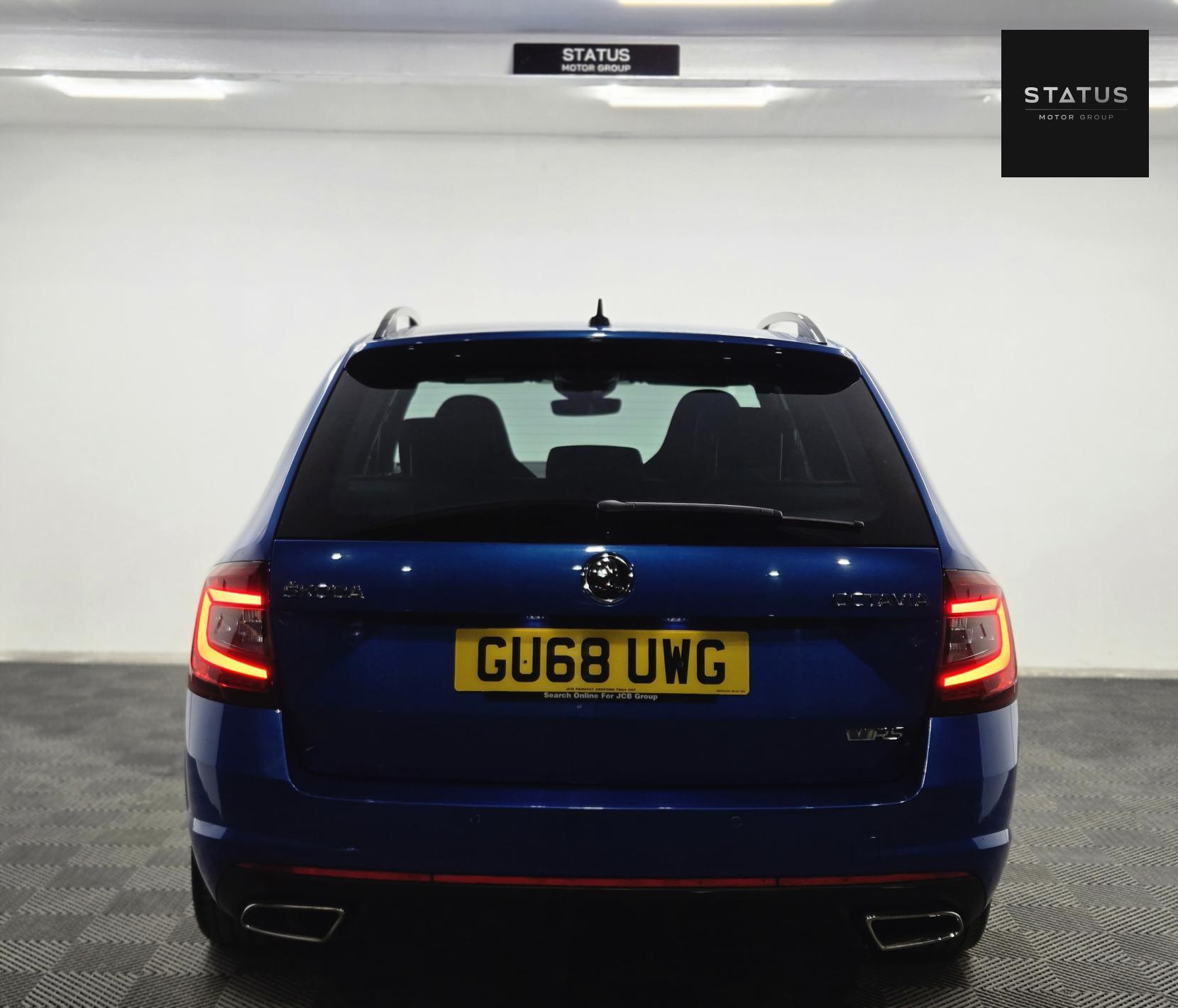 Skoda Octavia 2.0 TDI vRS Estate 5dr Diesel DSG 7Spd Euro 6 (s/s) (184 ps)