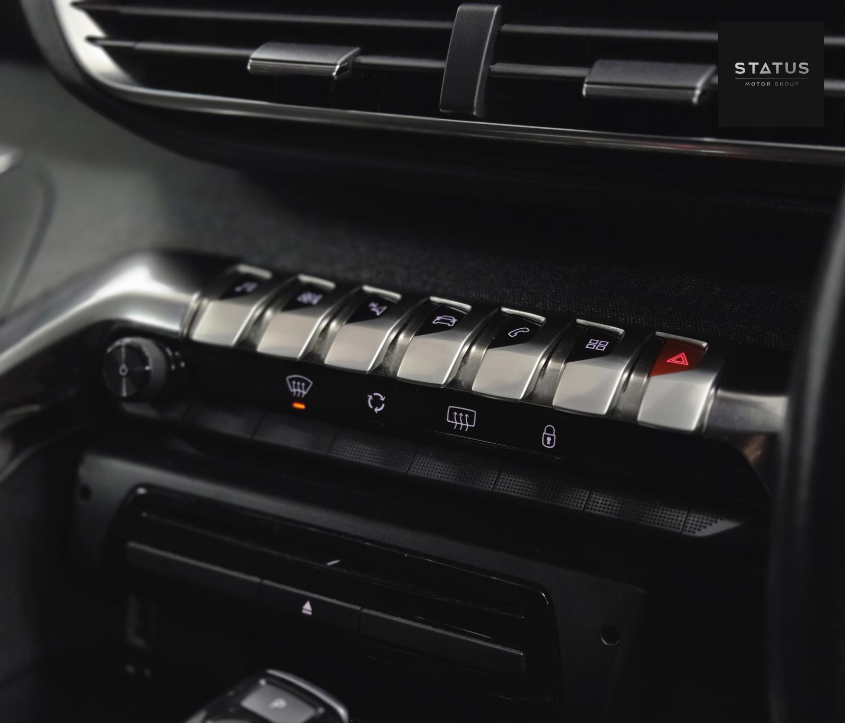 Peugeot 3008 1.6 BlueHDi Allure SUV 5dr Diesel EAT Euro 6 (s/s) (120 ps)