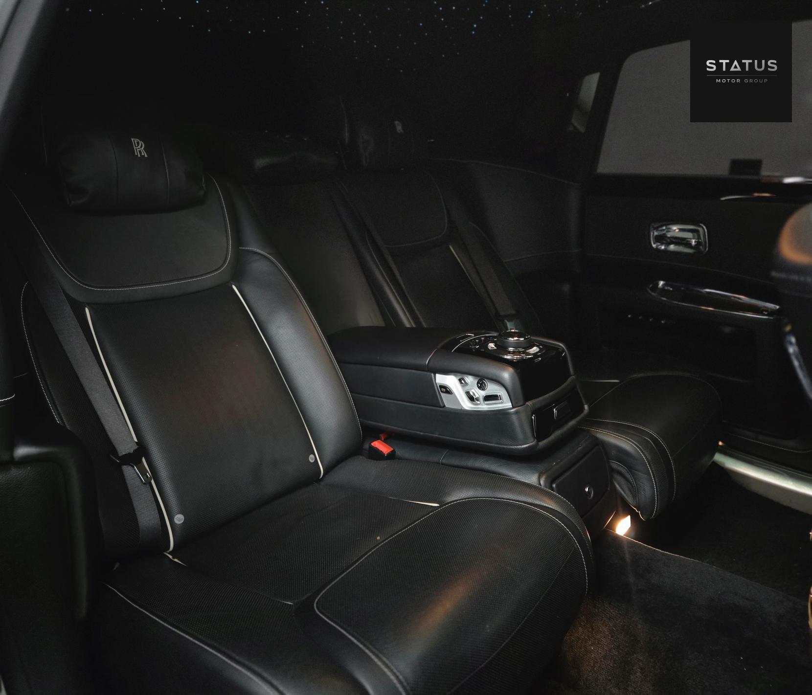 Rolls-Royce Ghost 6.6 V12 Saloon 4dr Petrol Auto Euro 6 EWB (563 bhp)