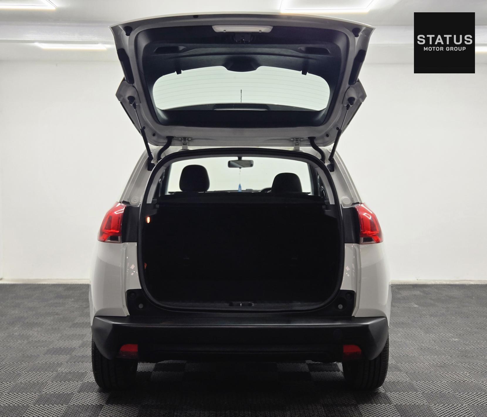 Peugeot 2008 1.2 PureTech Active SUV 5dr Petrol Manual Euro 6 (82 ps)