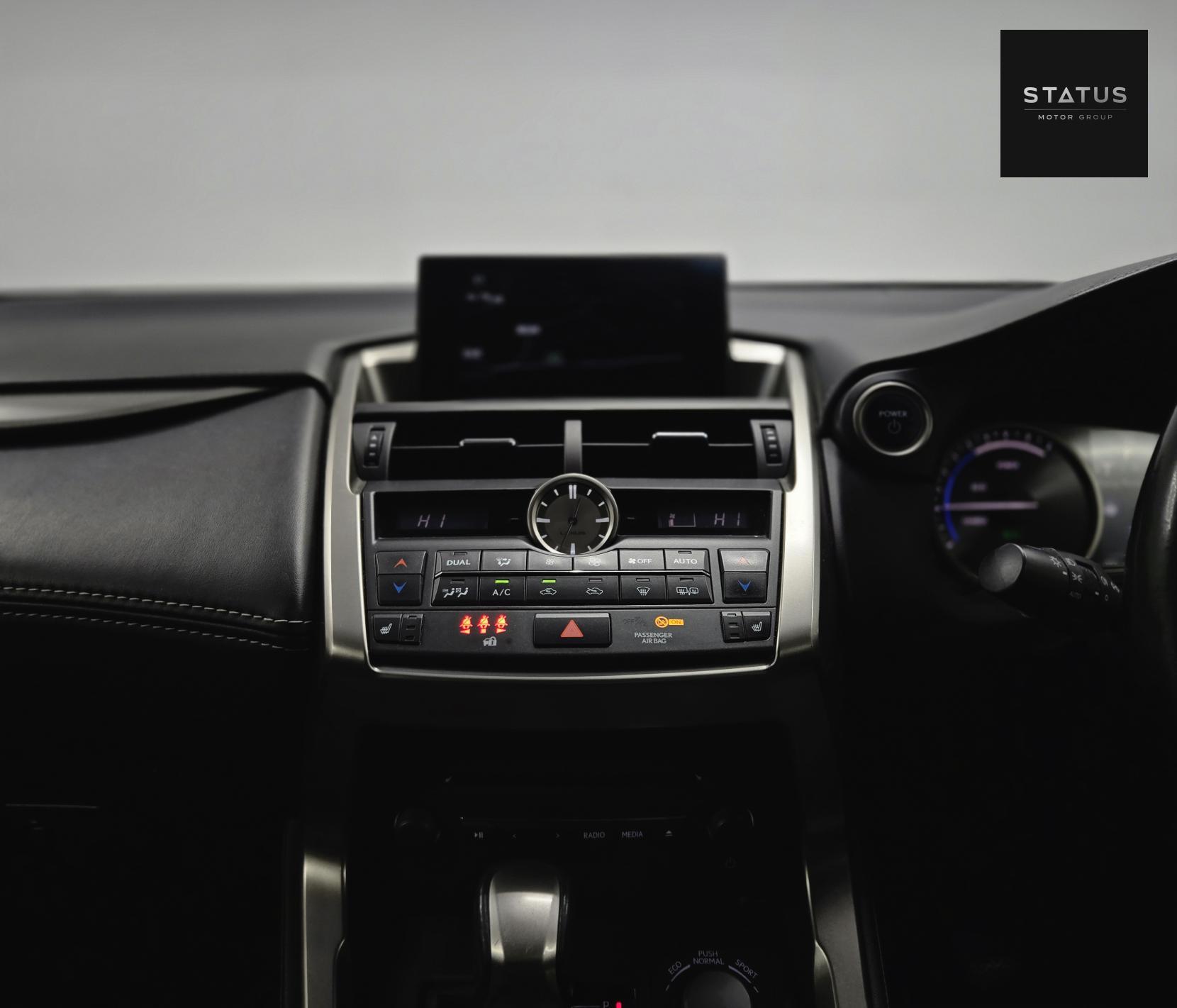 Lexus NX 2.5 300h Sport SUV 5dr Petrol Hybrid E-CVT 4WD Euro 6 (s/s) (197 ps)