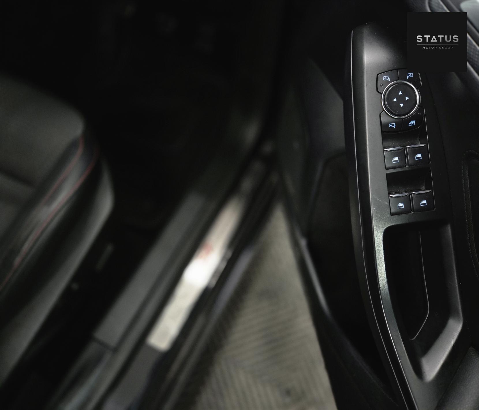 Ford Focus 1.0T EcoBoost ST-Line X Hatchback 5dr Petrol Manual Euro 6 (s/s) (125 ps)