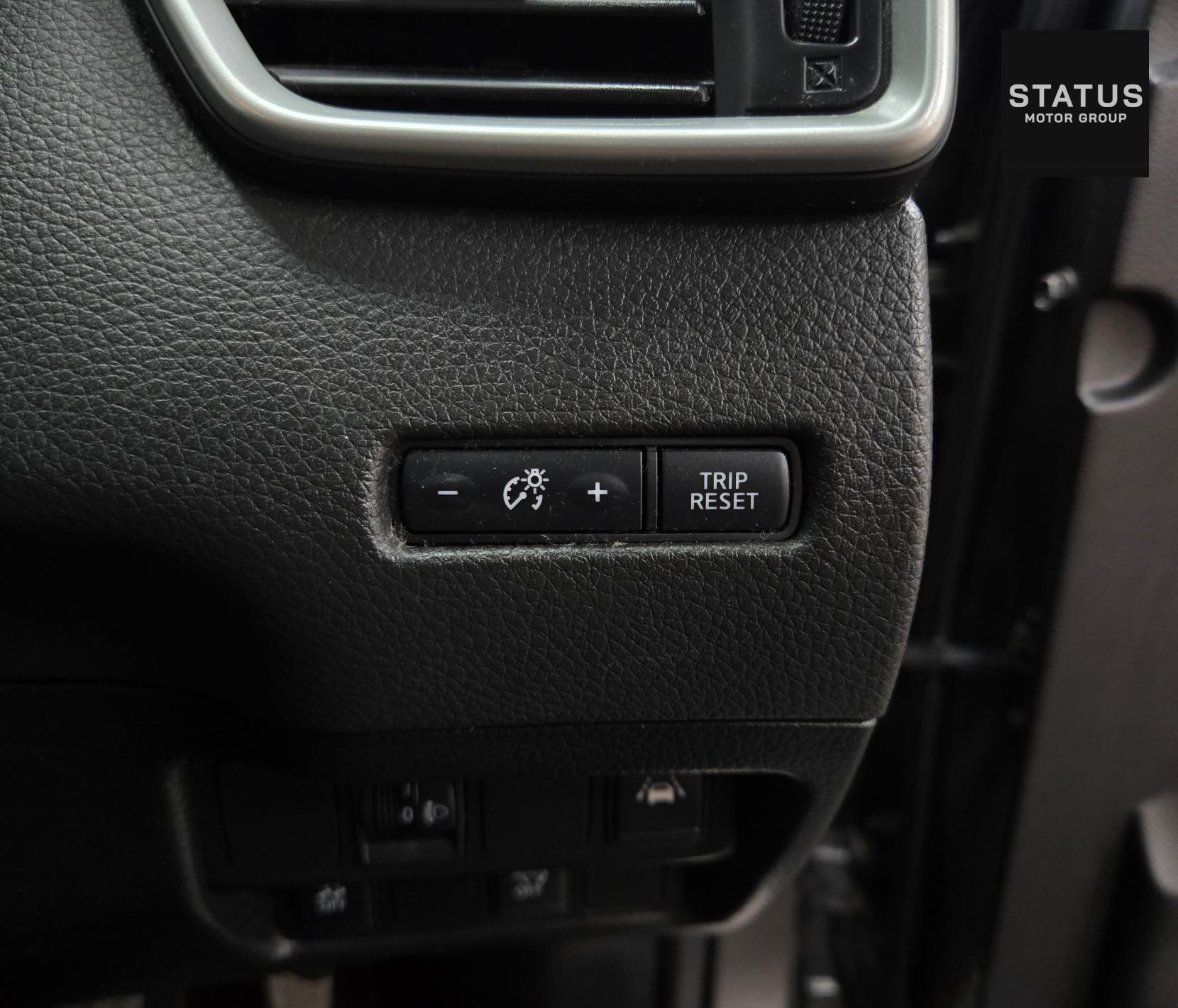 Nissan Qashqai 1.2 DIG-T N-Connecta SUV 5dr Petrol Manual 2WD Euro 6 (s/s) (115 ps)