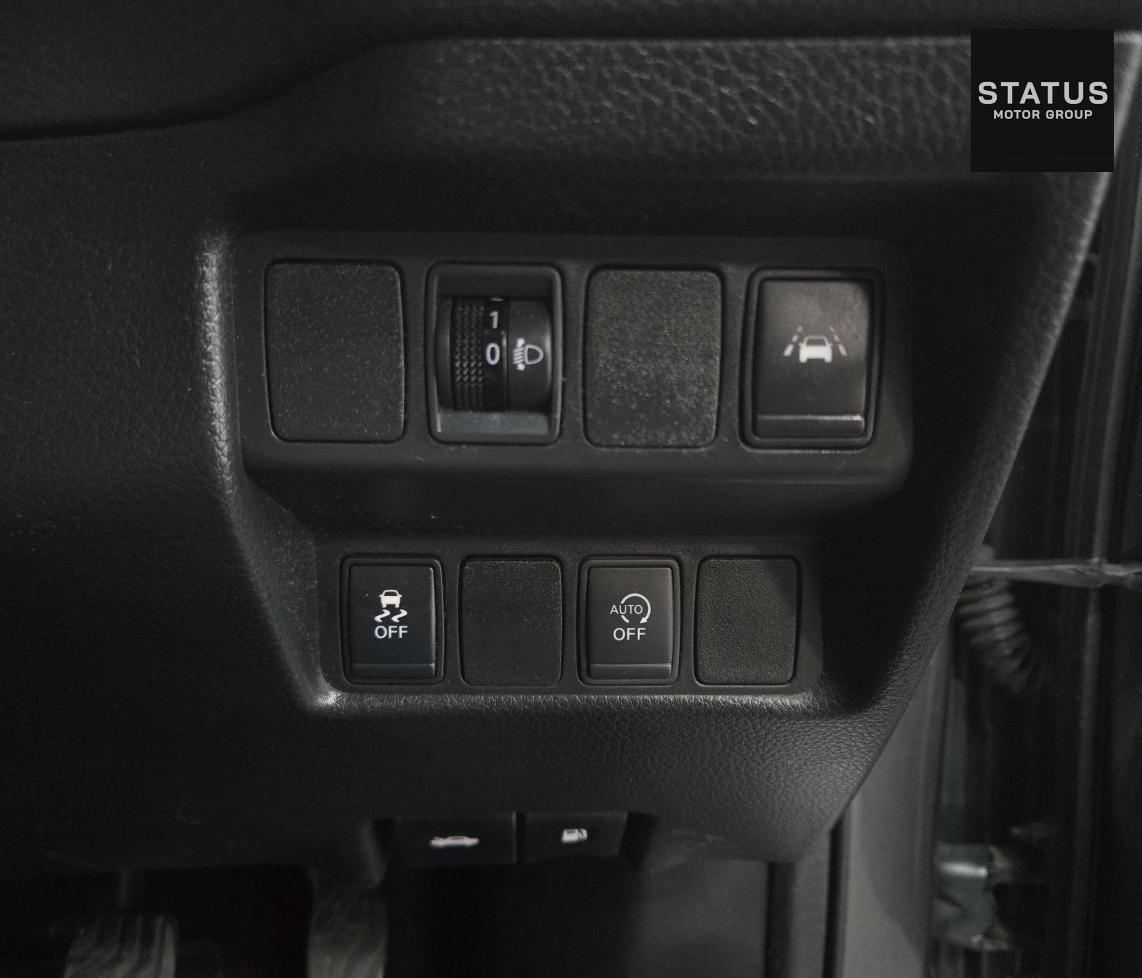 Nissan Qashqai 1.2 DIG-T N-Connecta SUV 5dr Petrol Manual 2WD Euro 6 (s/s) (115 ps)