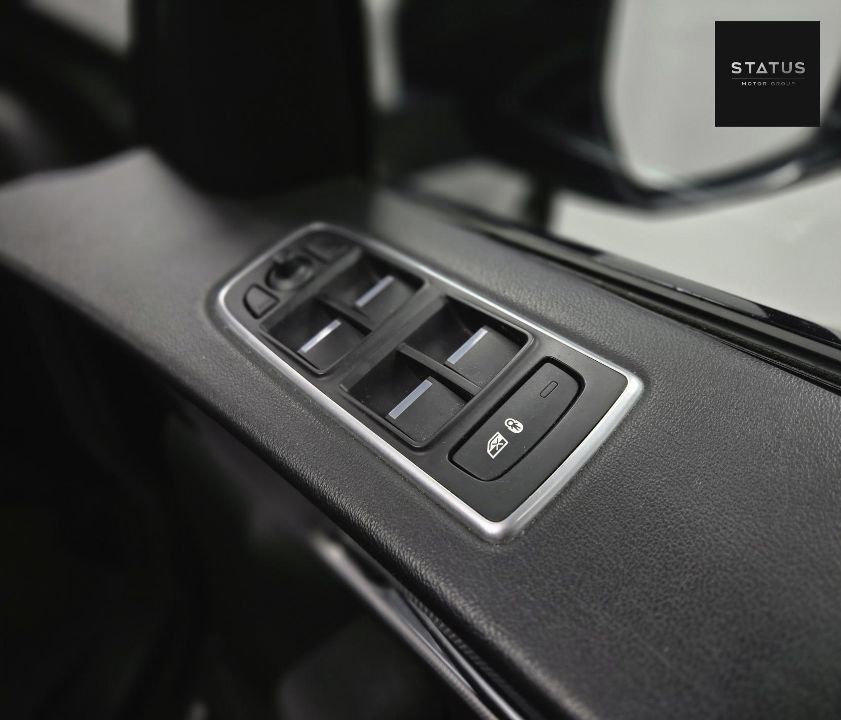 Jaguar F-PACE 2.0 D180 R-Sport SUV 5dr Diesel Auto AWD Euro 6 (s/s) (180 ps)