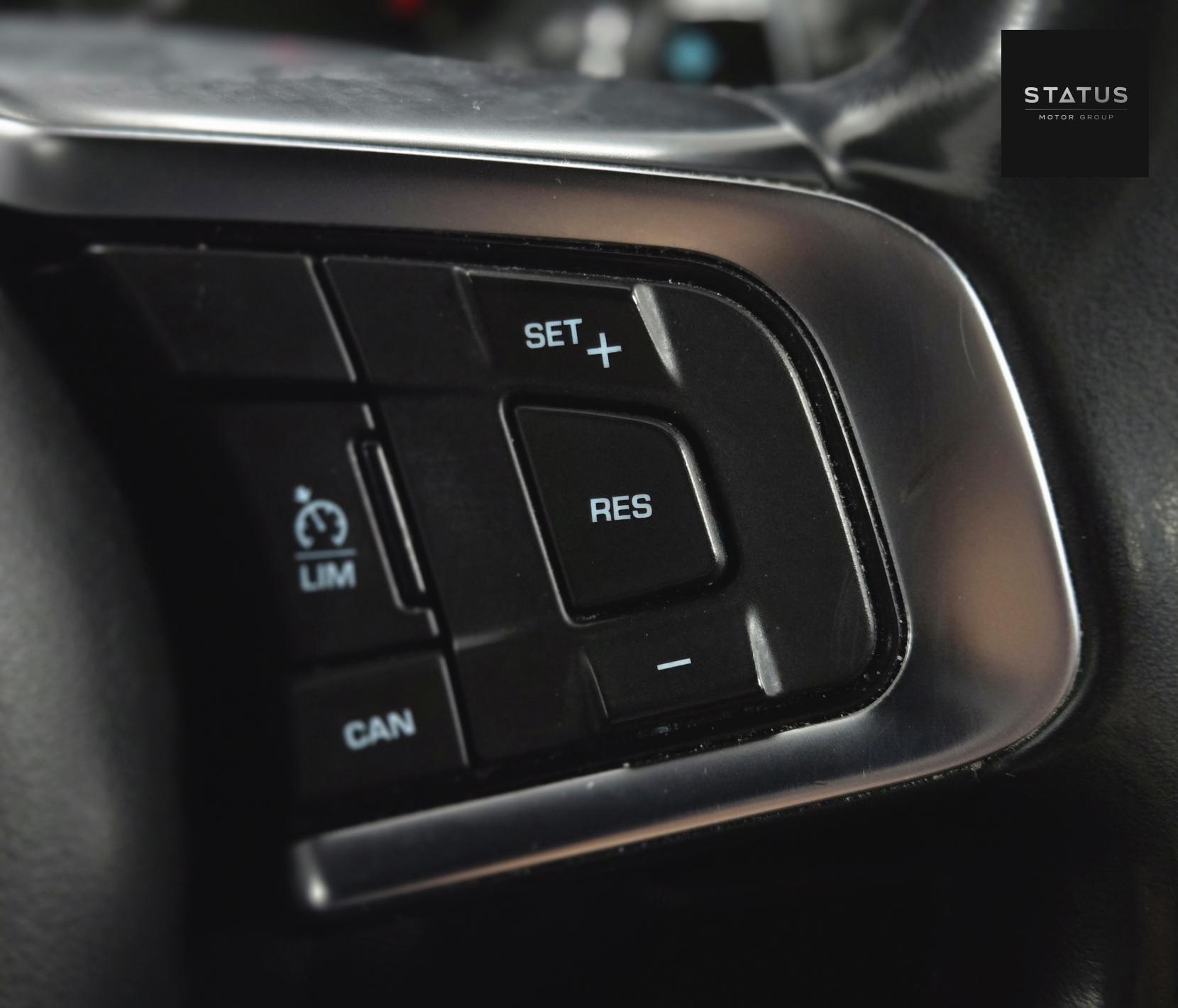 Jaguar F-PACE 2.0 D180 R-Sport SUV 5dr Diesel Auto AWD Euro 6 (s/s) (180 ps)