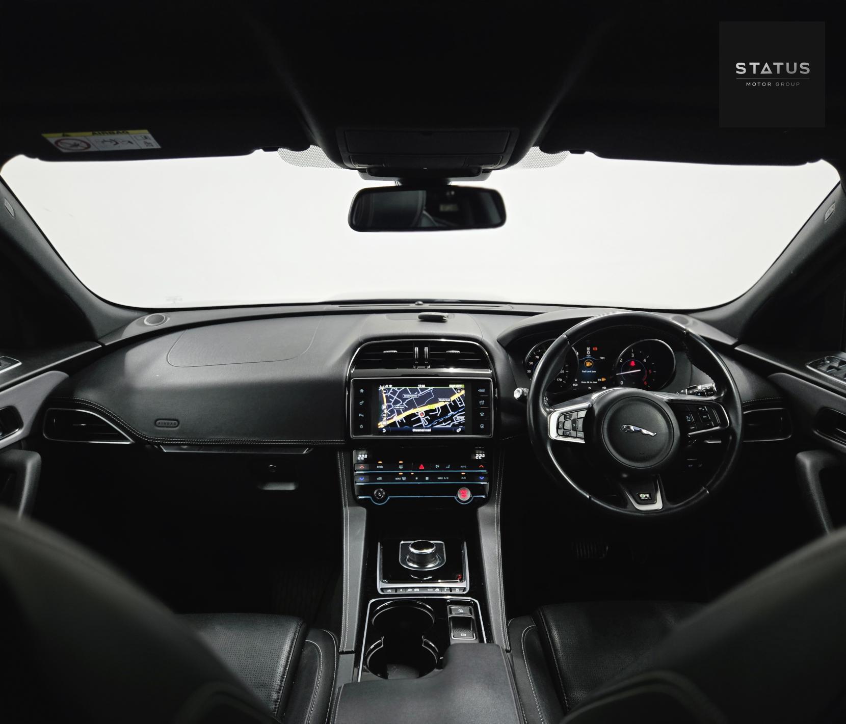 Jaguar F-PACE 2.0 D180 R-Sport SUV 5dr Diesel Auto AWD Euro 6 (s/s) (180 ps)