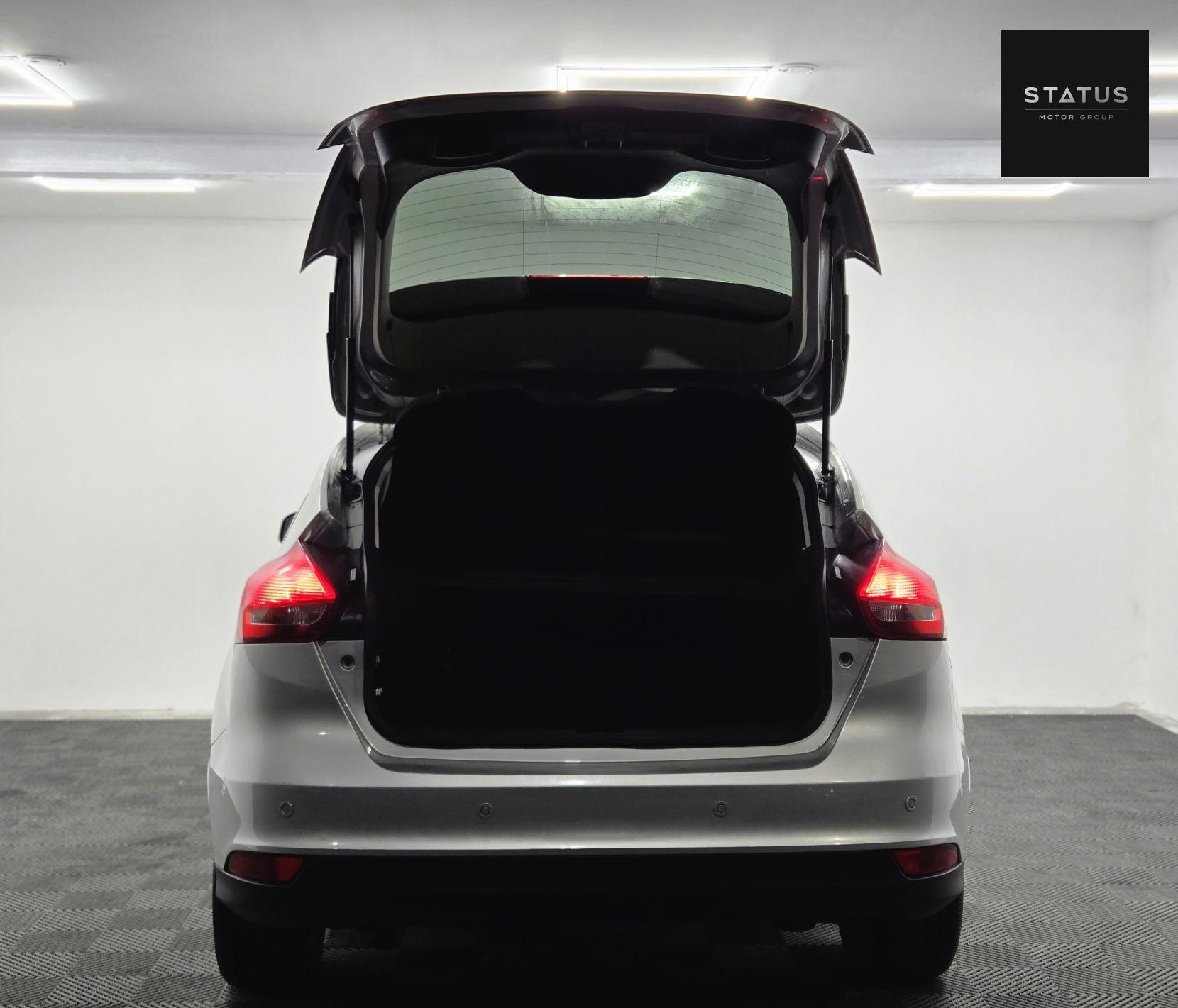 Ford Focus 1.5 TDCi Zetec Edition Hatchback 5dr Diesel Manual Euro 6 (s/s) (120 ps)