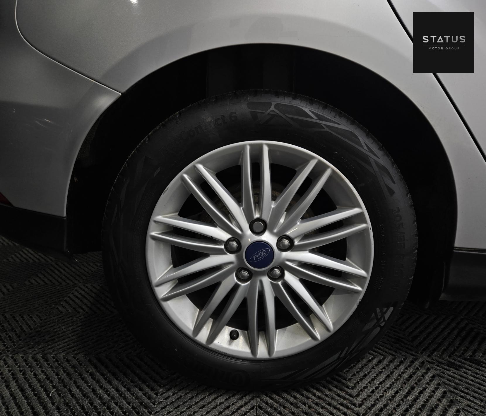 Ford Focus 1.5 TDCi Zetec Edition Hatchback 5dr Diesel Manual Euro 6 (s/s) (120 ps)