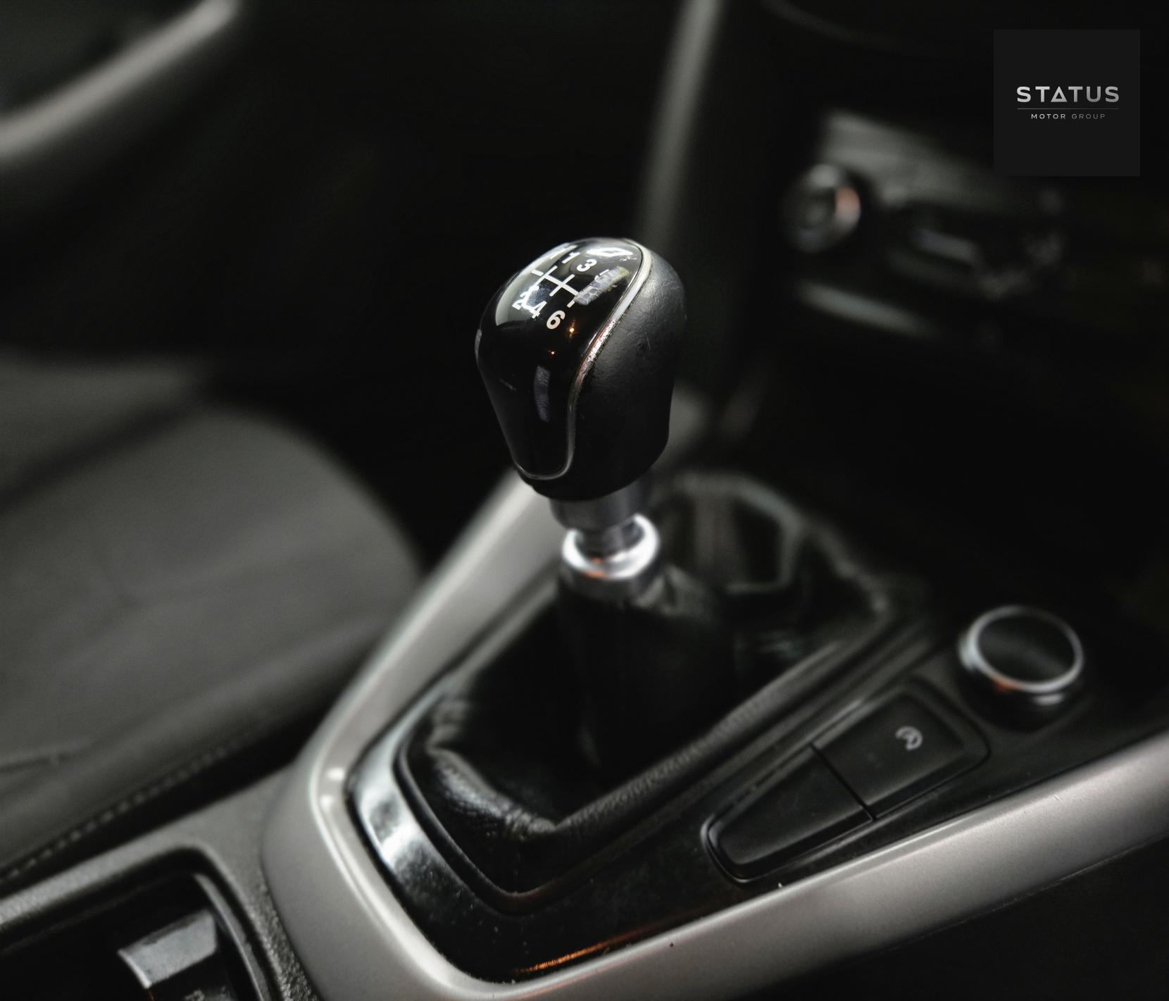 Ford Focus 1.5 TDCi Zetec Edition Hatchback 5dr Diesel Manual Euro 6 (s/s) (120 ps)