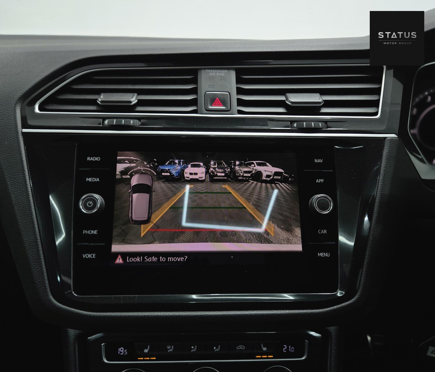 Volkswagen Tiguan 2.0 TSI R-Line SUV 5dr Petrol DSG 4Motion Euro 6 (s/s) (180 ps)