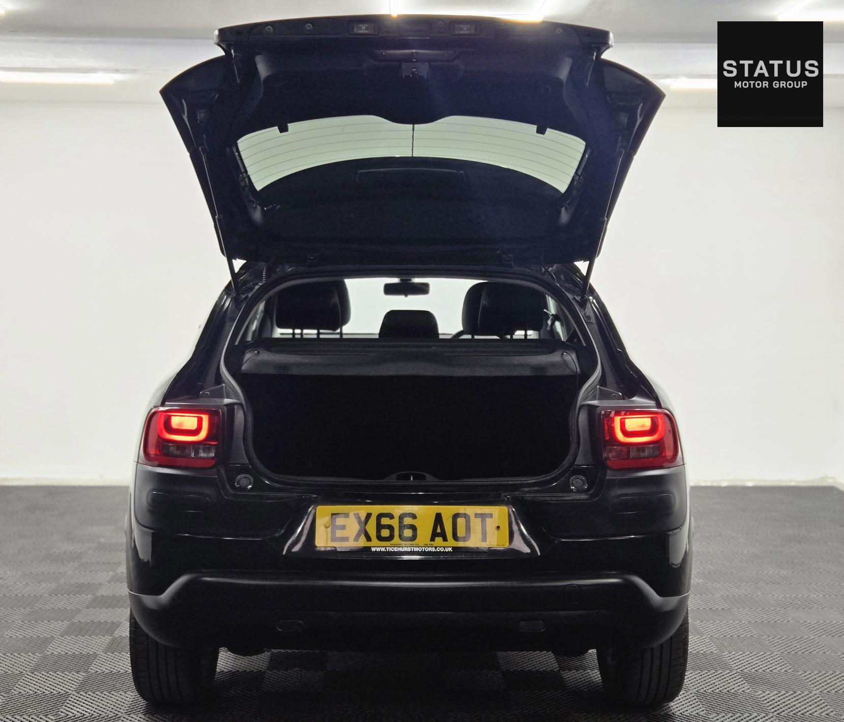 Citroen C4 Cactus 1.6 BlueHDi Flair Hatchback 5dr Diesel ETG6 Euro 6 (s/s) (100 ps)
