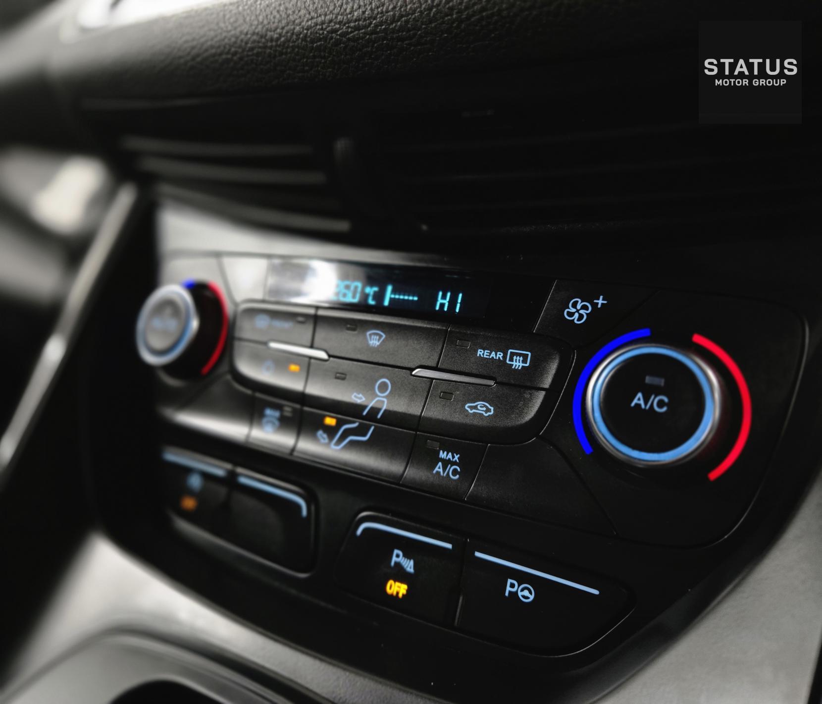 Ford Kuga 1.5T EcoBoost ST-Line SUV 5dr Petrol Auto AWD Euro 6 (s/s) (182 ps)