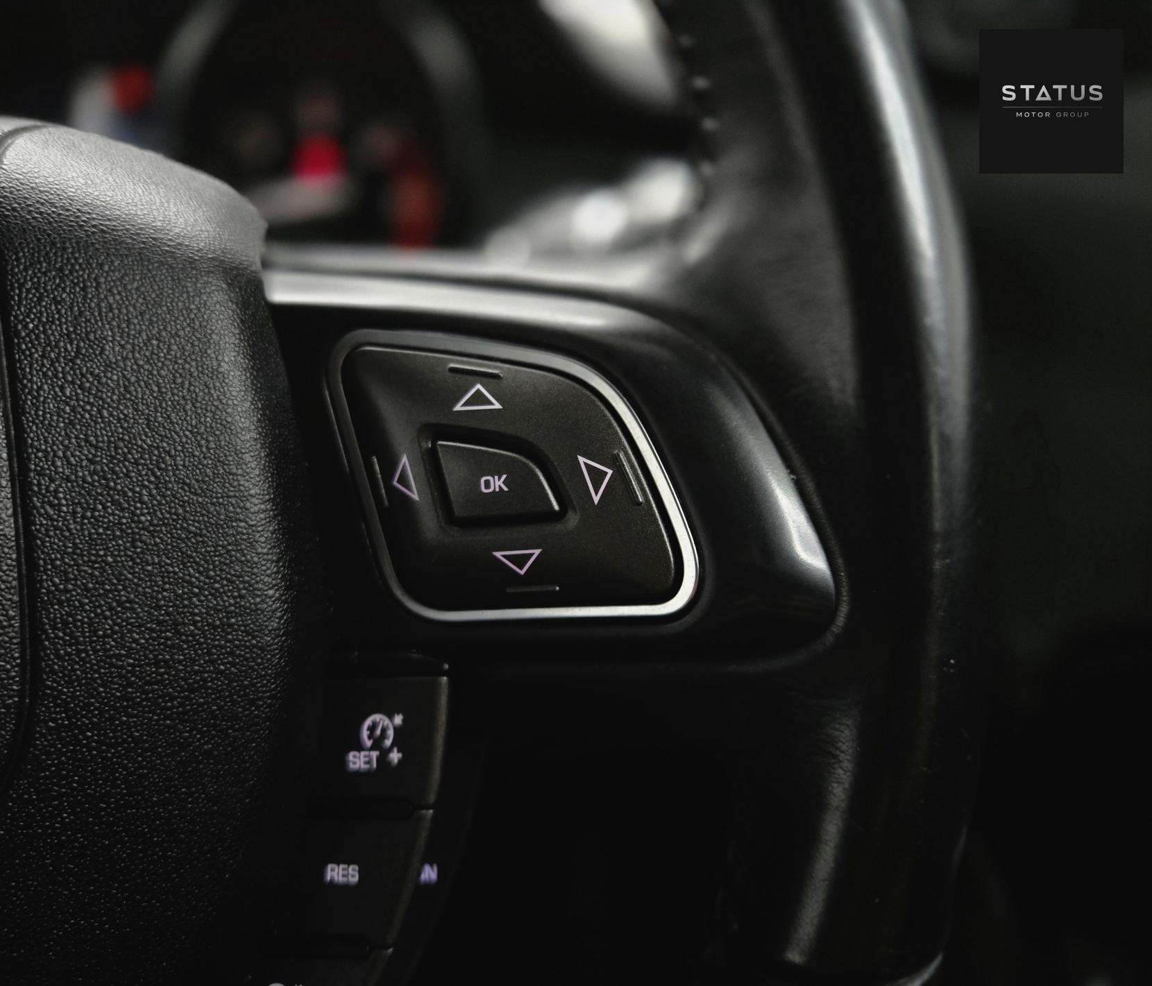 Land Rover Range Rover Evoque 2.0 TD4 SE Tech SUV 5dr Diesel Auto 4WD Euro 6 (s/s) (180 ps)