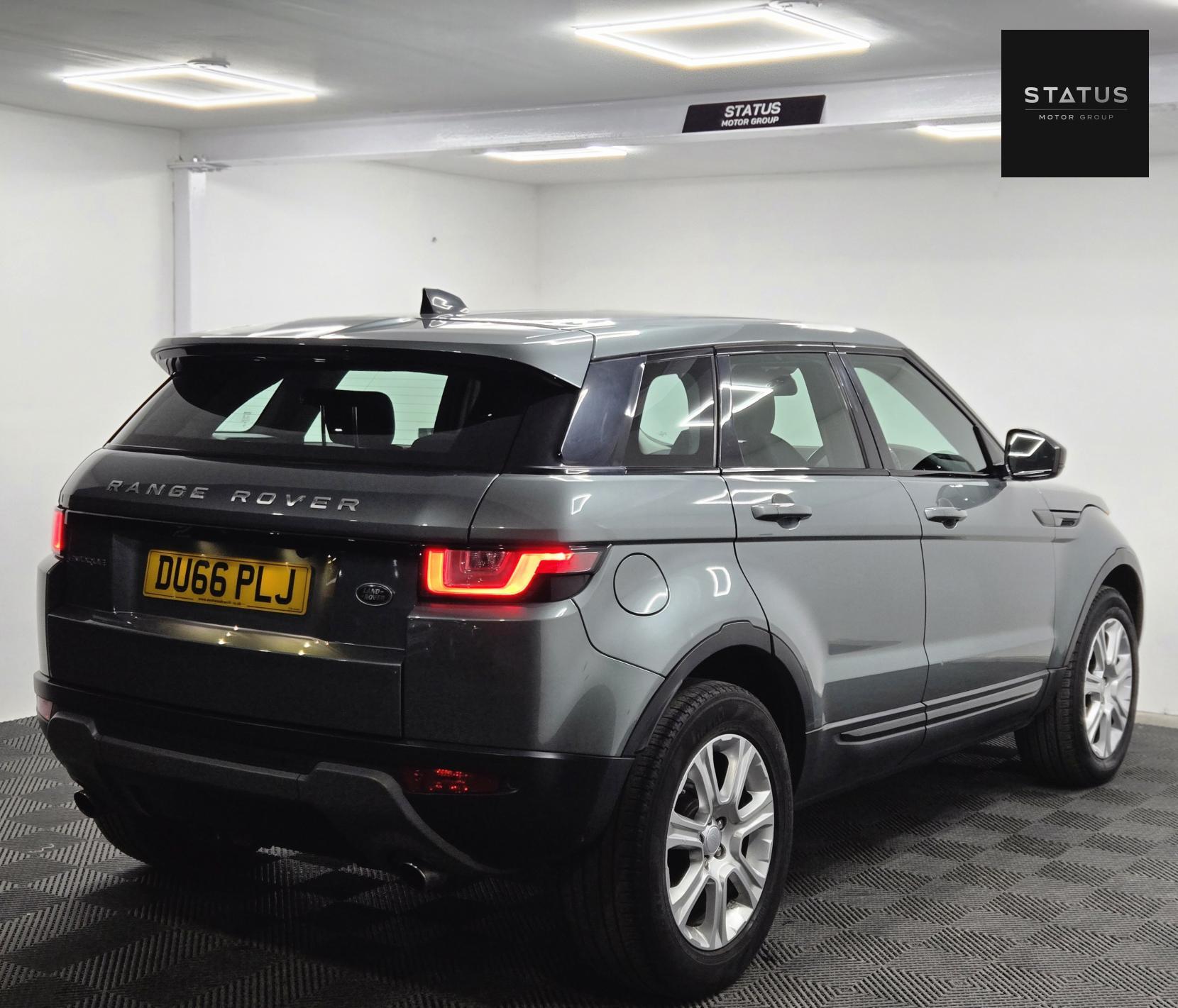 Land Rover Range Rover Evoque 2.0 TD4 SE Tech SUV 5dr Diesel Auto 4WD Euro 6 (s/s) (180 ps)