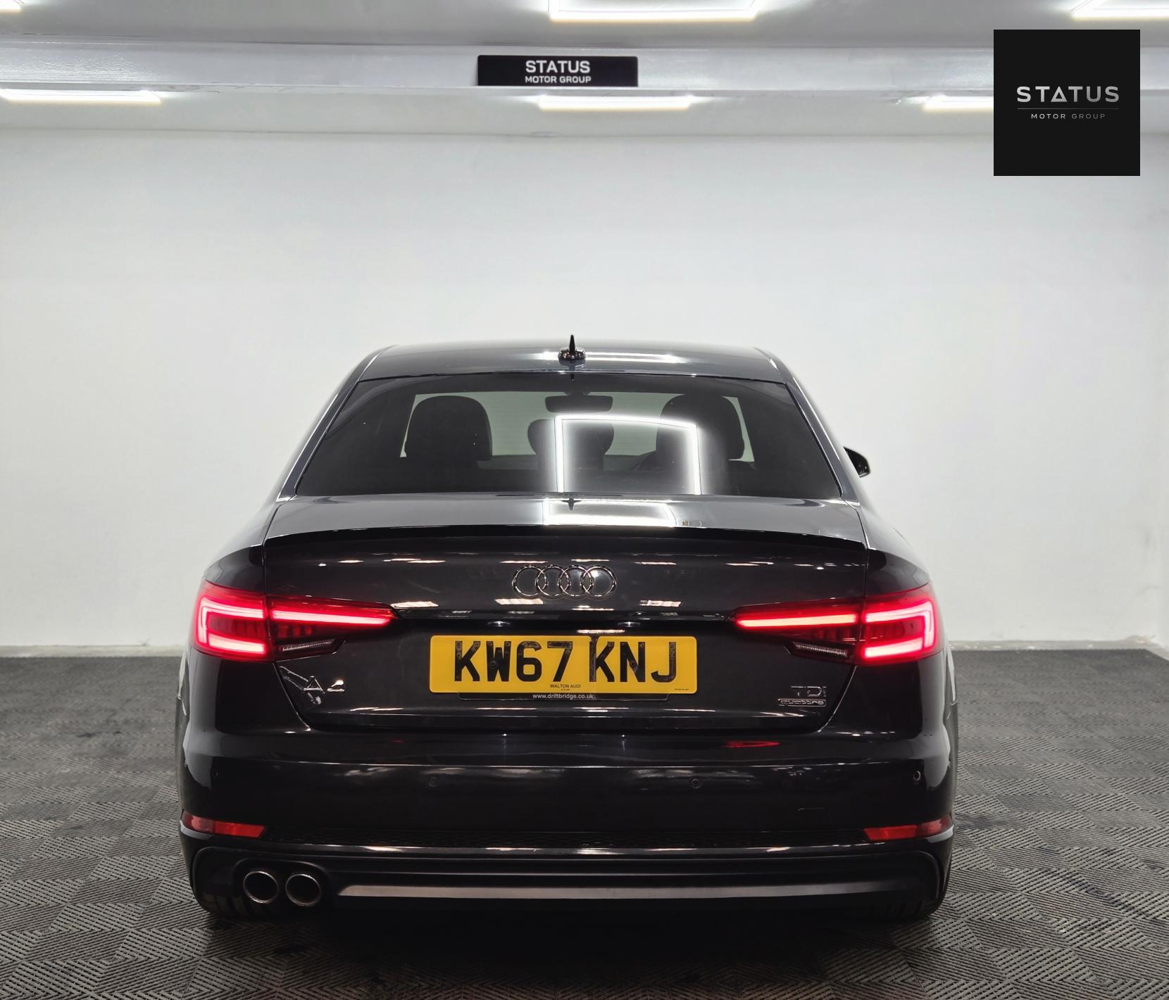 Audi A4 2.0 TDI Black Edition Saloon 4dr Diesel S Tronic quattro Euro 6 (s/s) (190 ps)