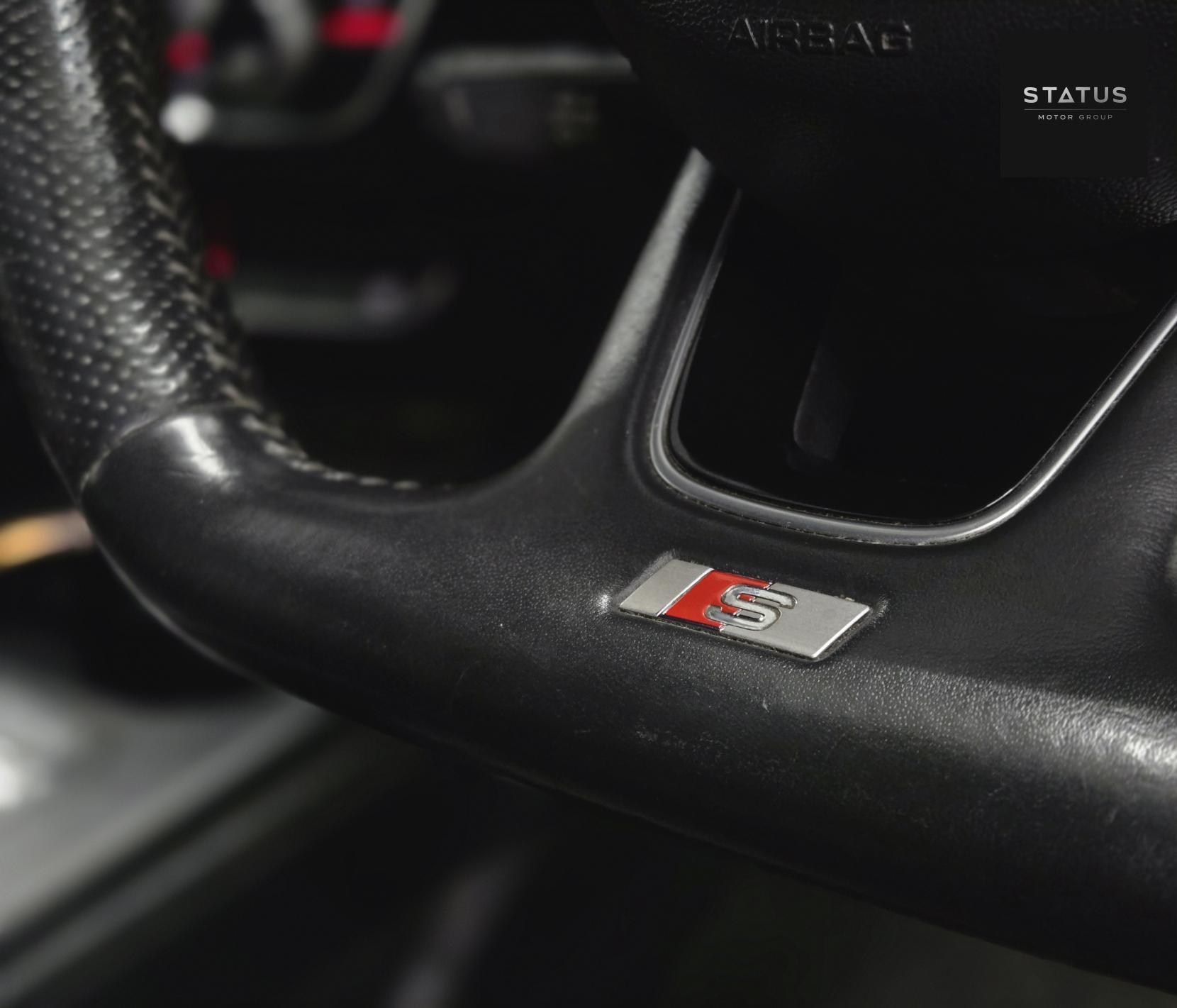 Audi A4 2.0 TDI Black Edition Saloon 4dr Diesel S Tronic quattro Euro 6 (s/s) (190 ps)