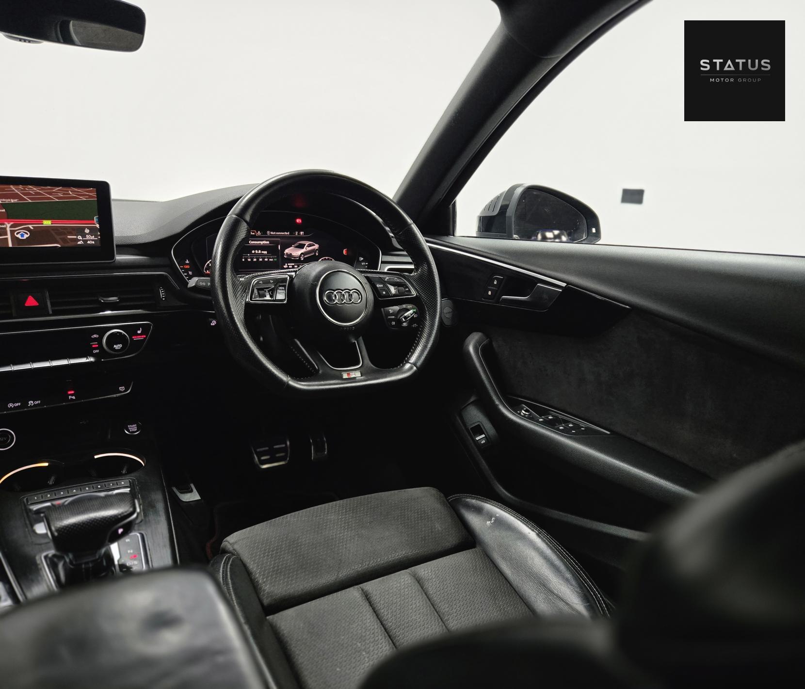 Audi A4 2.0 TDI Black Edition Saloon 4dr Diesel S Tronic quattro Euro 6 (s/s) (190 ps)