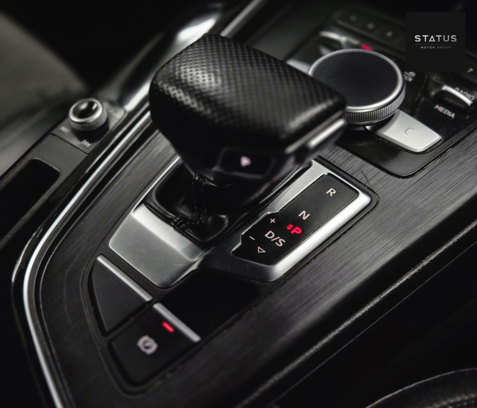 Audi A4 2.0 TDI Black Edition Saloon 4dr Diesel S Tronic quattro Euro 6 (s/s) (190 ps)