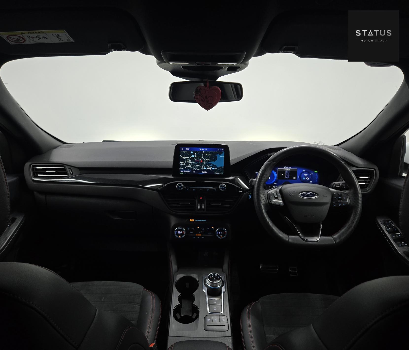 Ford Kuga 2.5 EcoBoost Duratec 14.4kWh ST-Line SUV 5dr Petrol Plug-in Hybrid CVT Euro 6 (s/s) (225 ps)