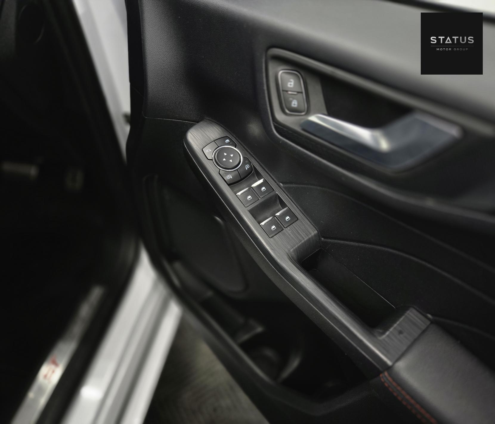 Ford Kuga 2.5 EcoBoost Duratec 14.4kWh ST-Line SUV 5dr Petrol Plug-in Hybrid CVT Euro 6 (s/s) (225 ps)