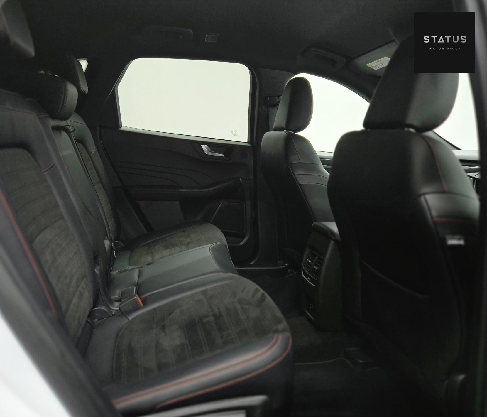 Ford Kuga 2.5 EcoBoost Duratec 14.4kWh ST-Line SUV 5dr Petrol Plug-in Hybrid CVT Euro 6 (s/s) (225 ps)