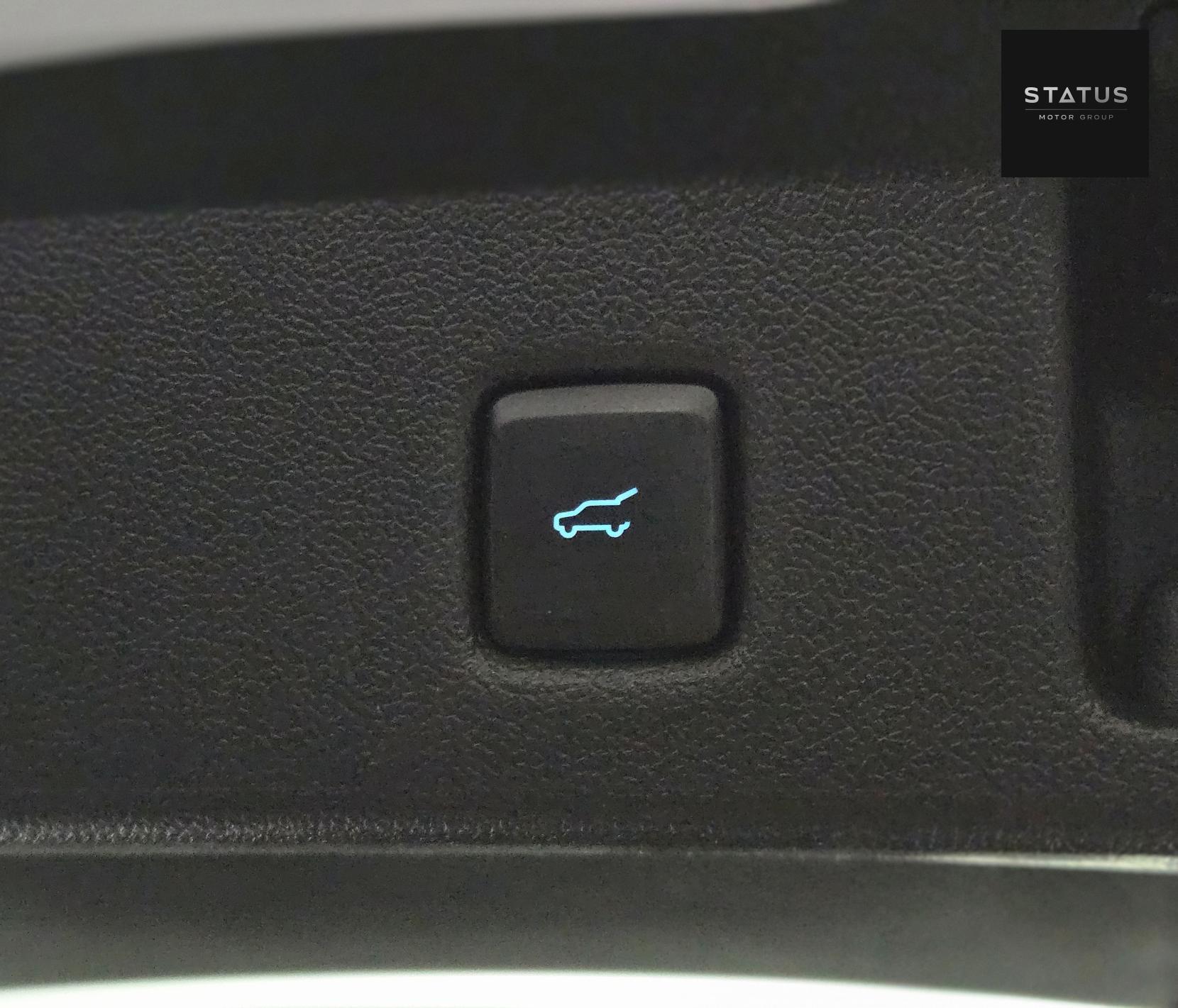 Ford Kuga 2.5 EcoBoost Duratec 14.4kWh ST-Line SUV 5dr Petrol Plug-in Hybrid CVT Euro 6 (s/s) (225 ps)