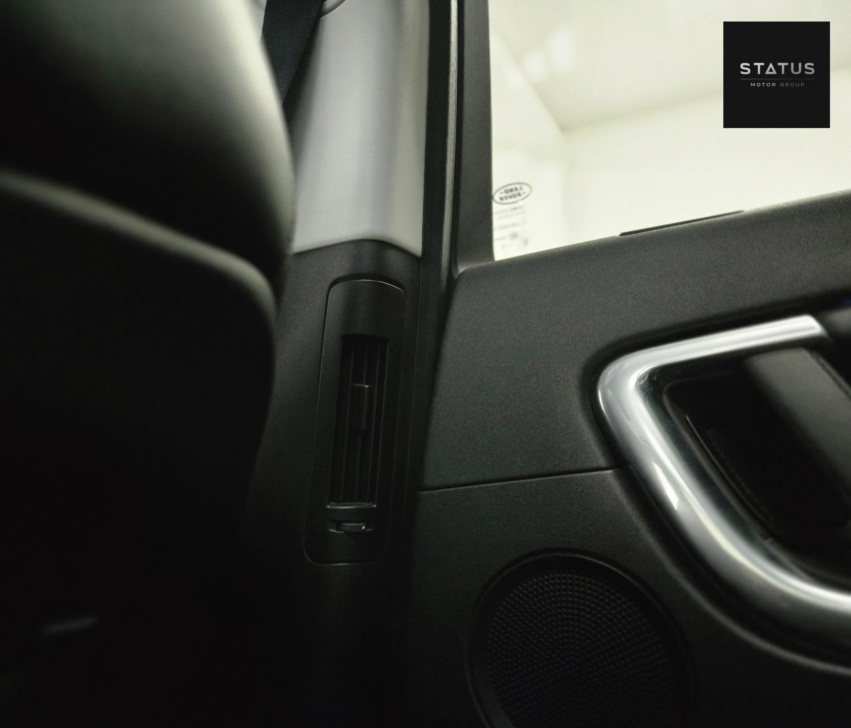 Land Rover Discovery Sport 2.0 TD4 HSE Luxury SUV 5dr Diesel Auto 4WD Euro 6 (s/s) (180 ps)