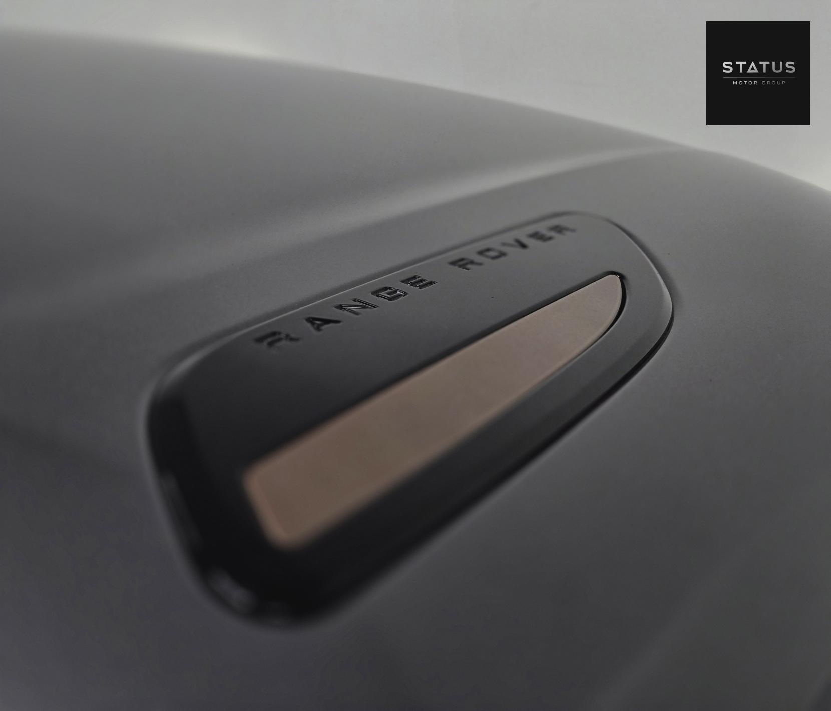 Land Rover Range Rover Velar 2.0 D240 R-Dynamic SE SUV 5dr Diesel Auto 4WD Euro 6 (s/s) (240 ps)