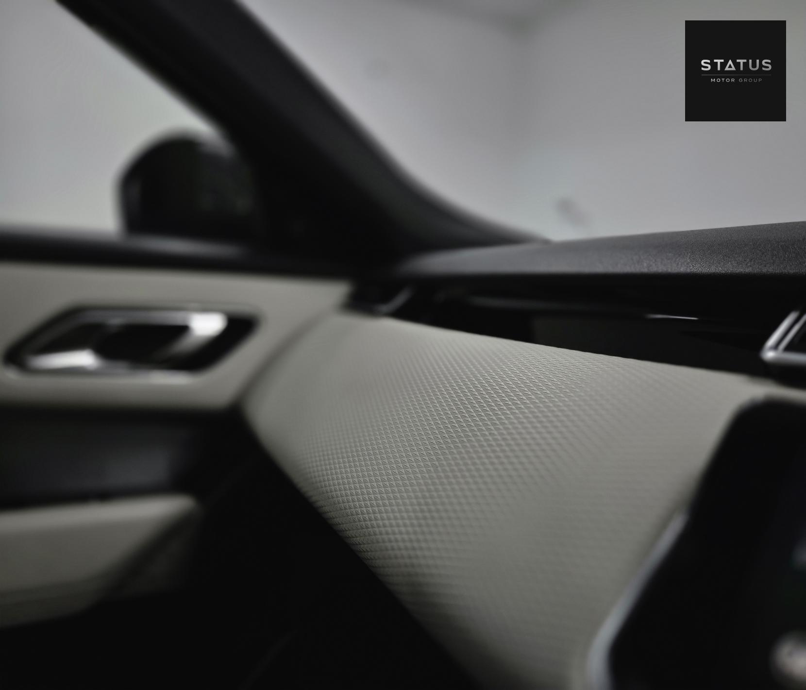 Land Rover Range Rover Velar 2.0 D240 R-Dynamic SE SUV 5dr Diesel Auto 4WD Euro 6 (s/s) (240 ps)