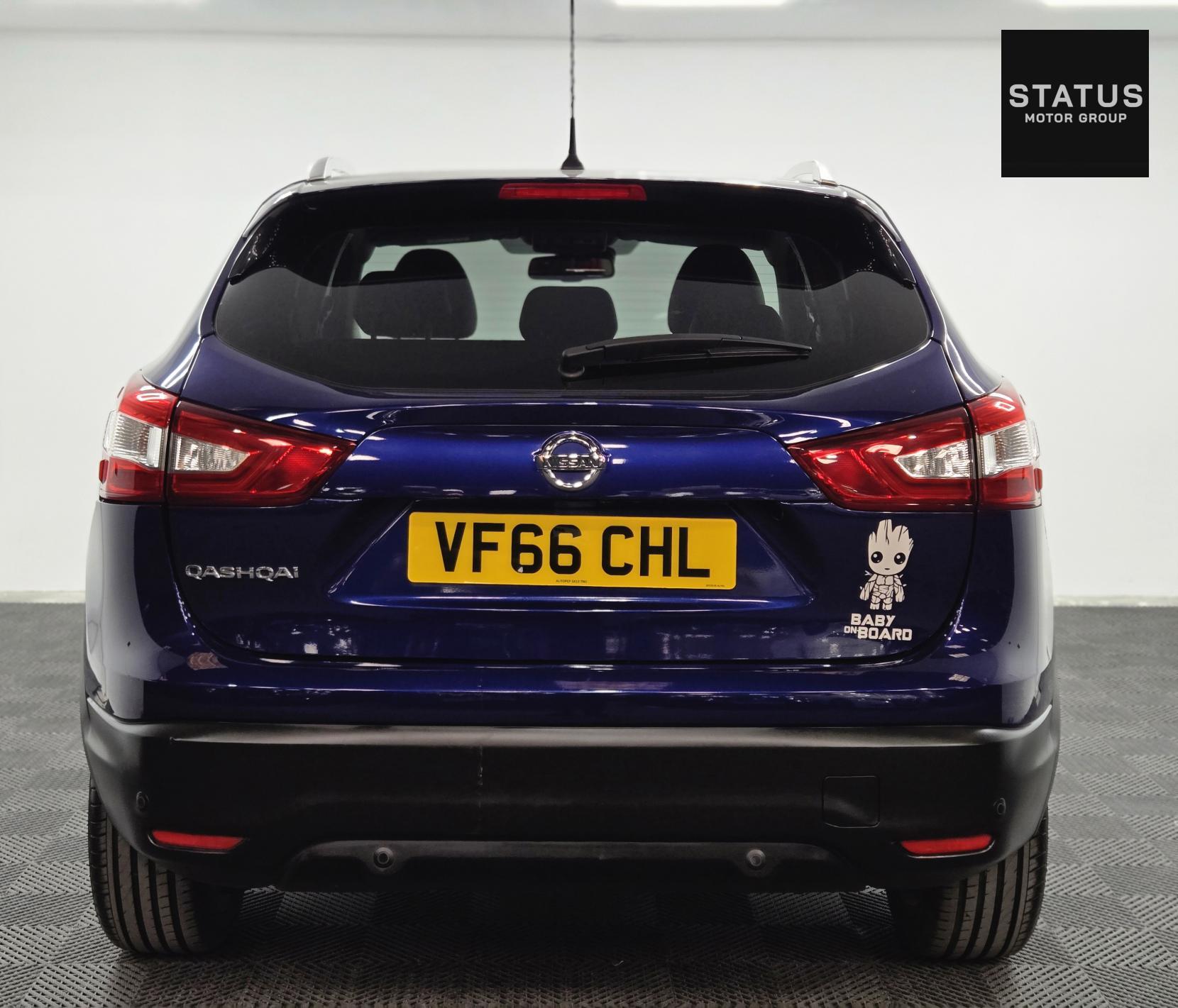 Nissan Qashqai 1.6 dCi Tekna SUV 5dr Diesel XTRON 2WD Euro 6 (s/s) (130 ps)