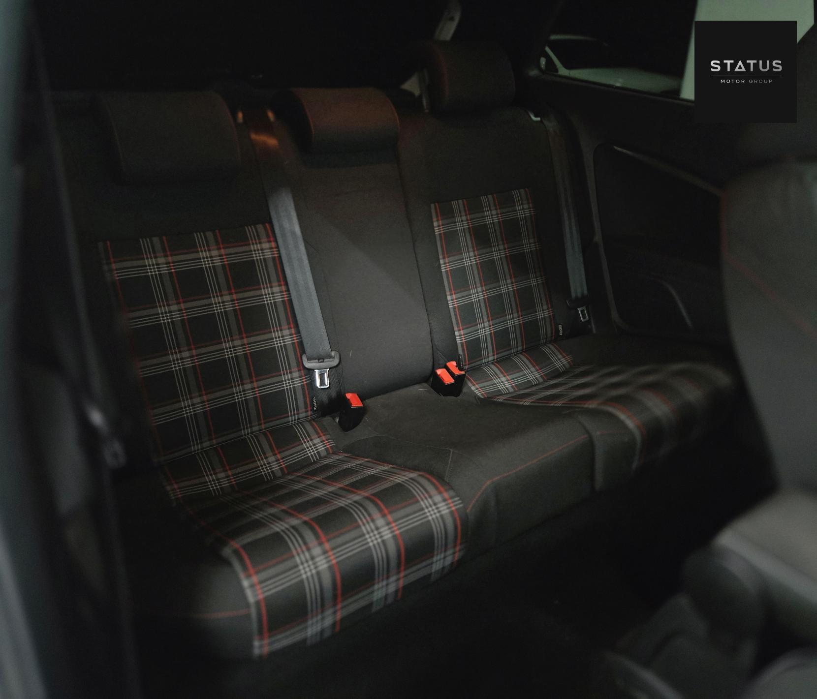 Volkswagen Polo 1.8 TSI BlueMotion Tech GTI Hatchback 3dr Petrol DSG Euro 6 (s/s) (192 ps)